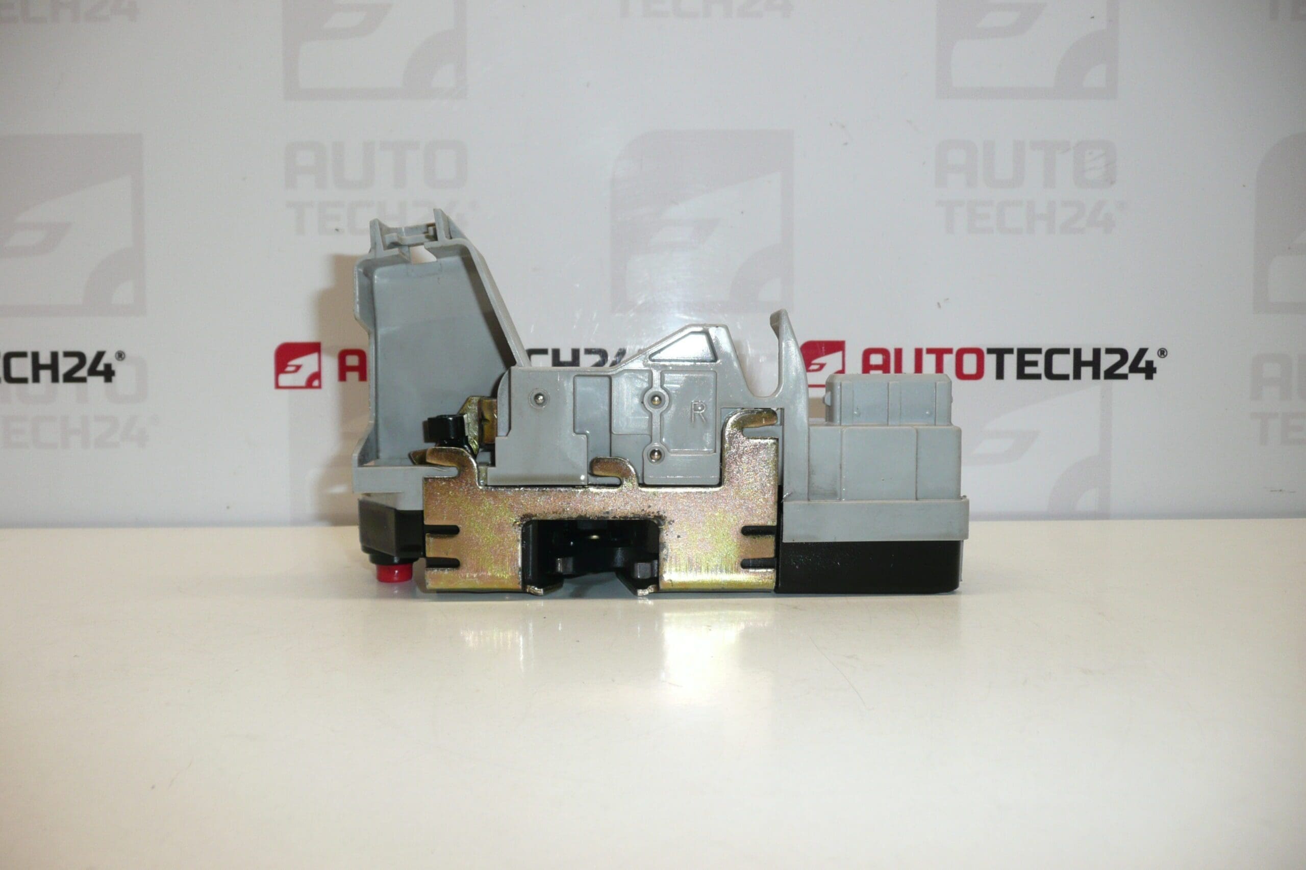 Zamek Prawych Tylnych Drzwi Peugeot 307 9138C0 - obrazek 2