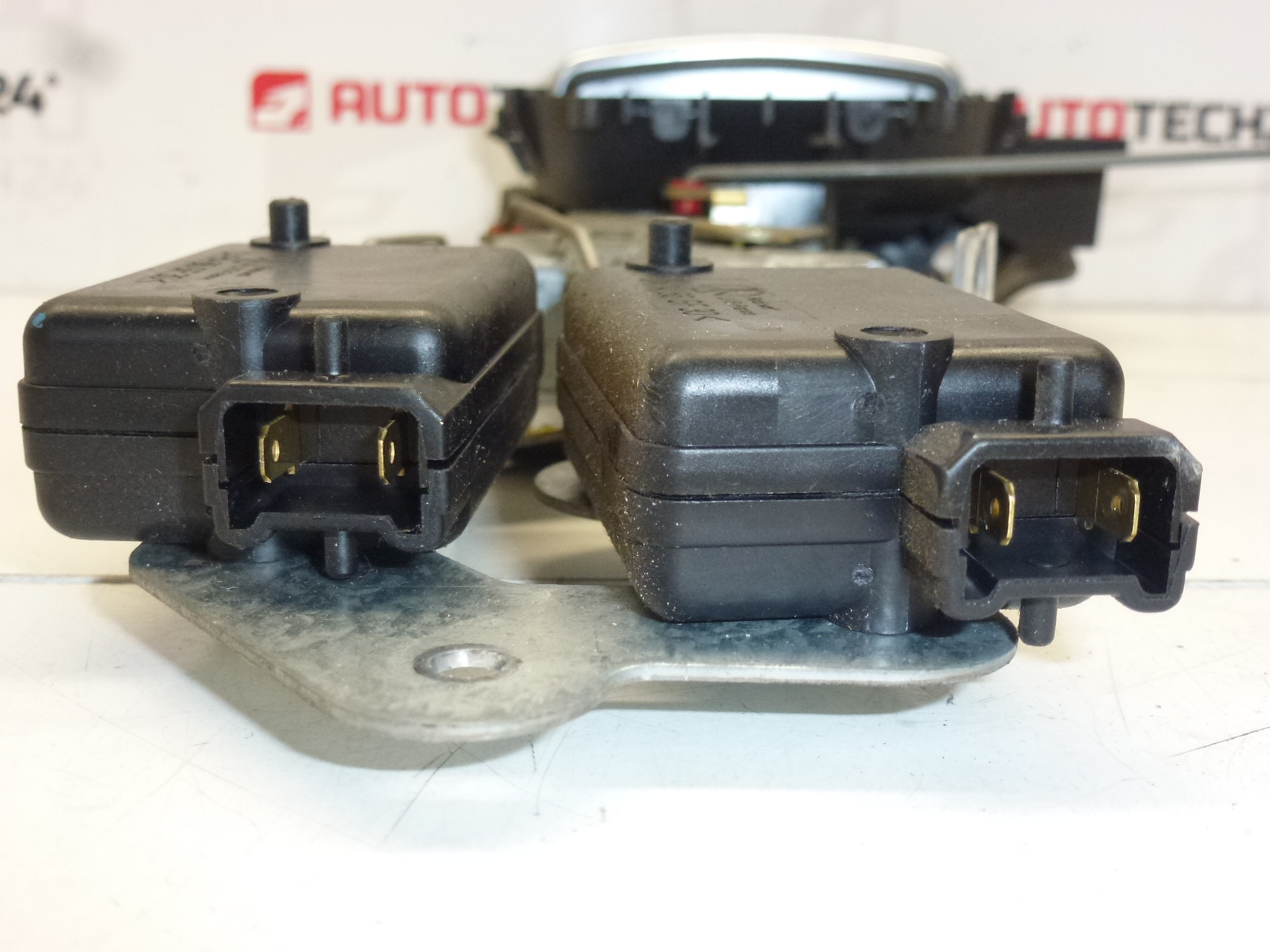 Sterowanie drzwiami przesuwnymi lewymi tylnymi Citroën C8 Peugeot 807 9137L9