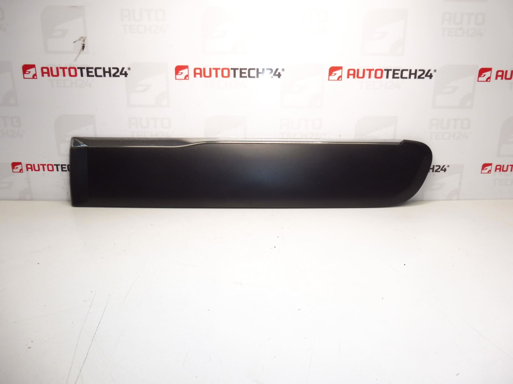 Lewe tylne drzwi Citroen C3 Picasso 9686338477 8546Y5