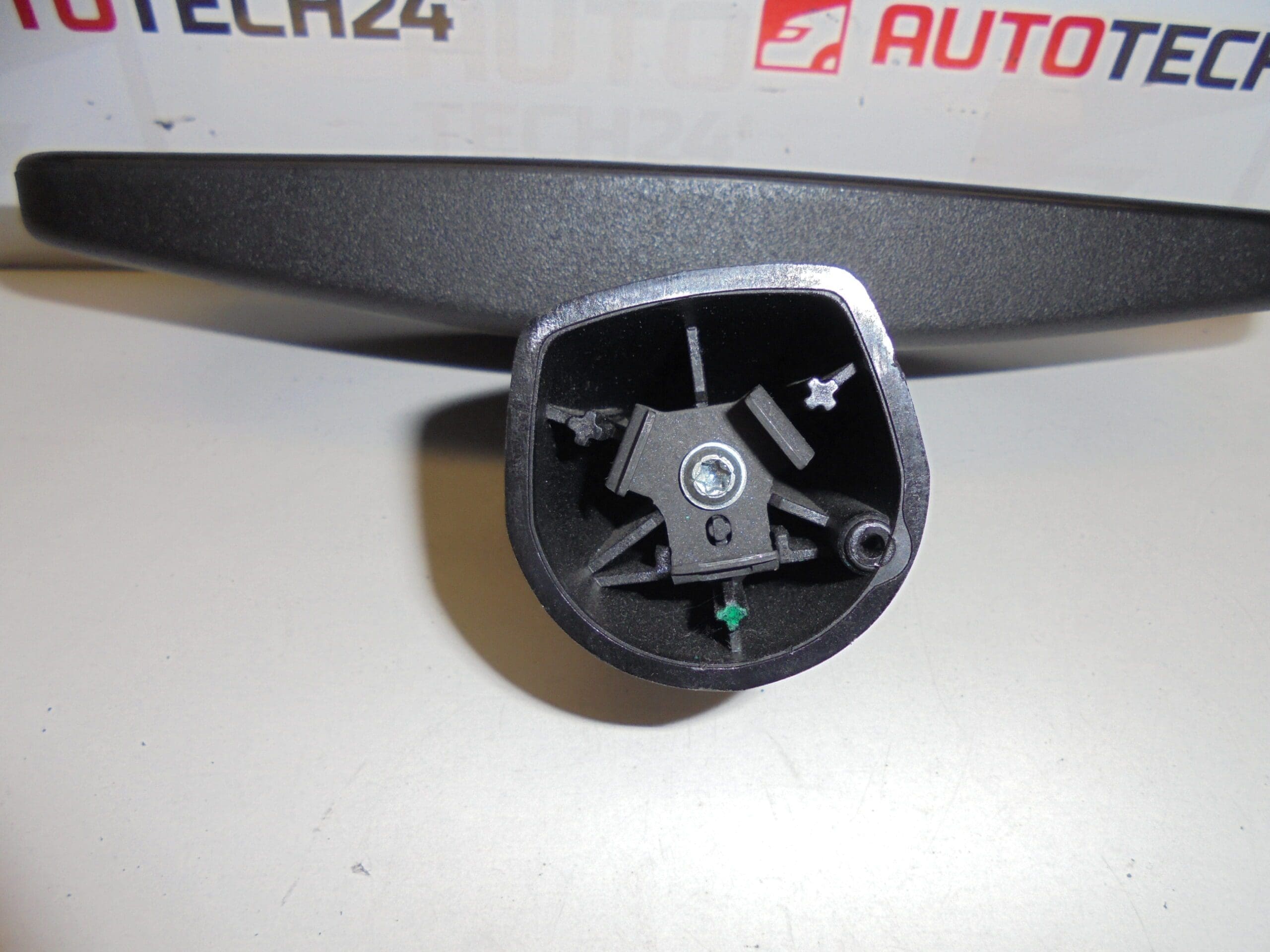 Używane lusterko wsteczne do Citroëna i Peugeota nr 8153LN - obrazek 2