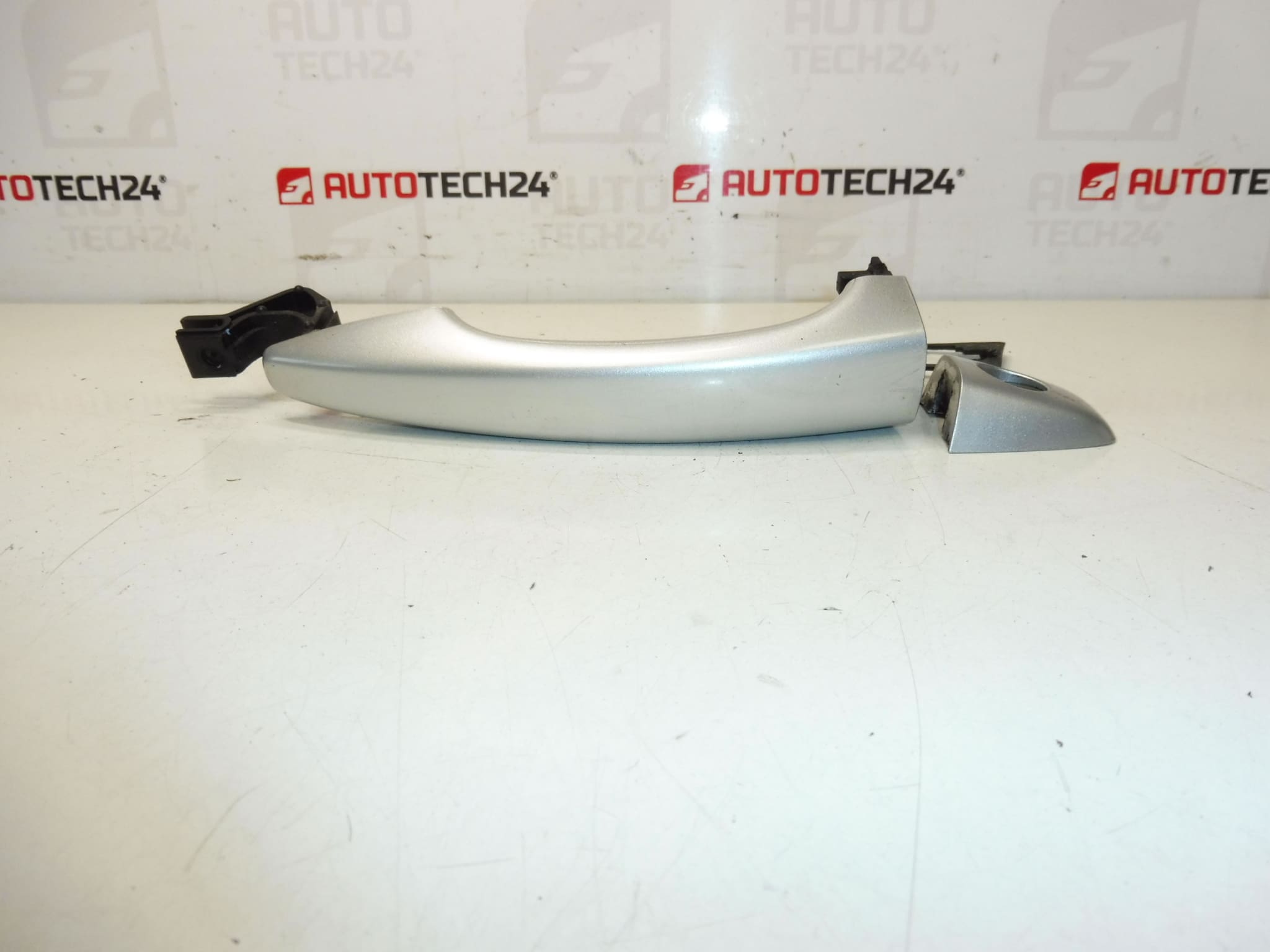 Klika drzwi kierowcy Citroën Peugeot DS EZRC 9101LV - obrazek 2