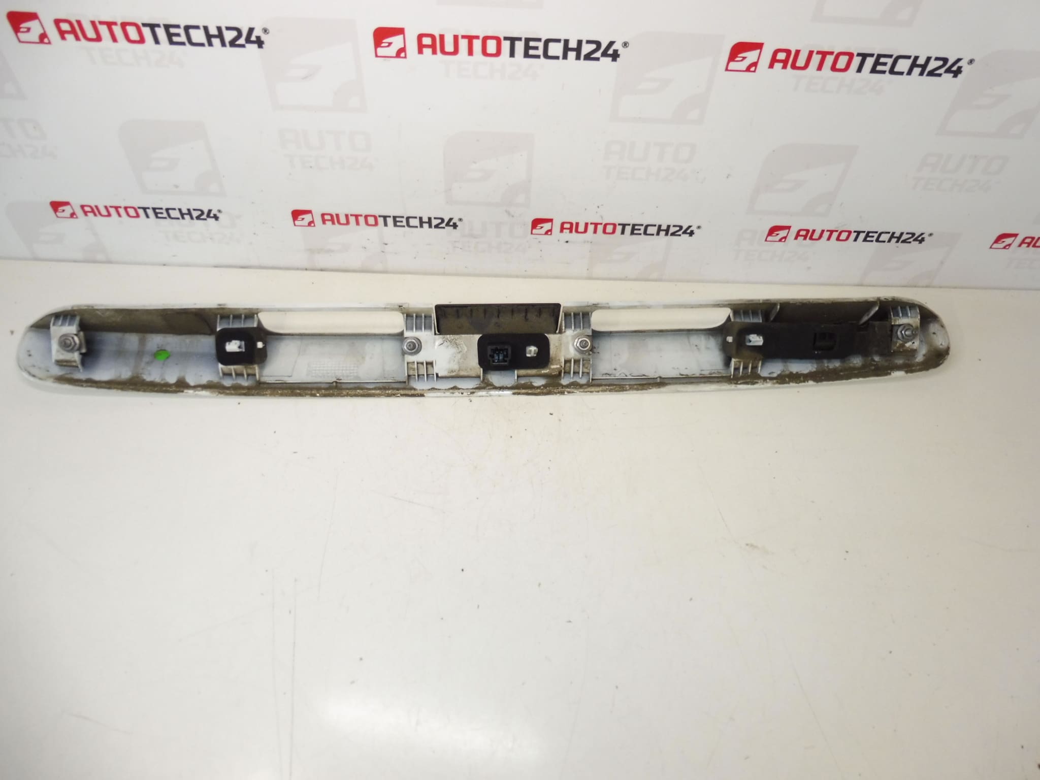 Klamka tylnej klapy EWP Peugeot 207 SW 8742R2 - obrazek 2