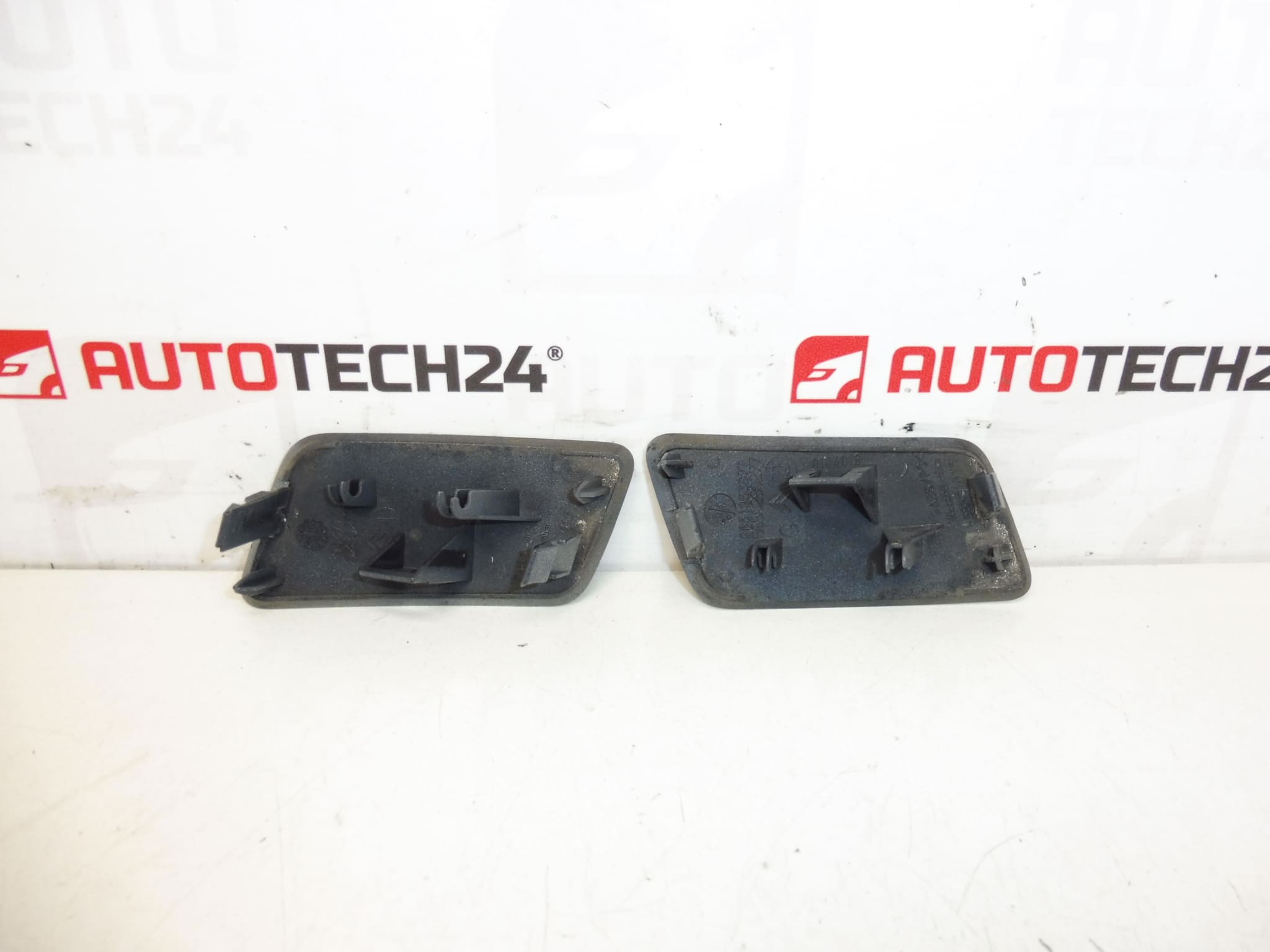 Osłony spryskiwaczy reflektorów EZRC Citroën C5 II 7414JC - obrazek 2