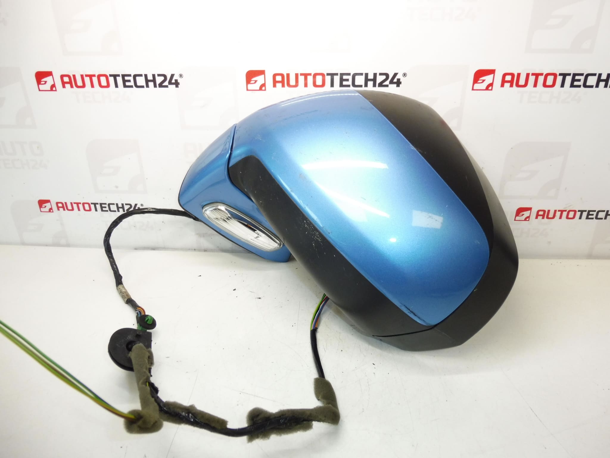 Lewe lustro knic Citroën C4 Picasso 96850509xt 8153H4
