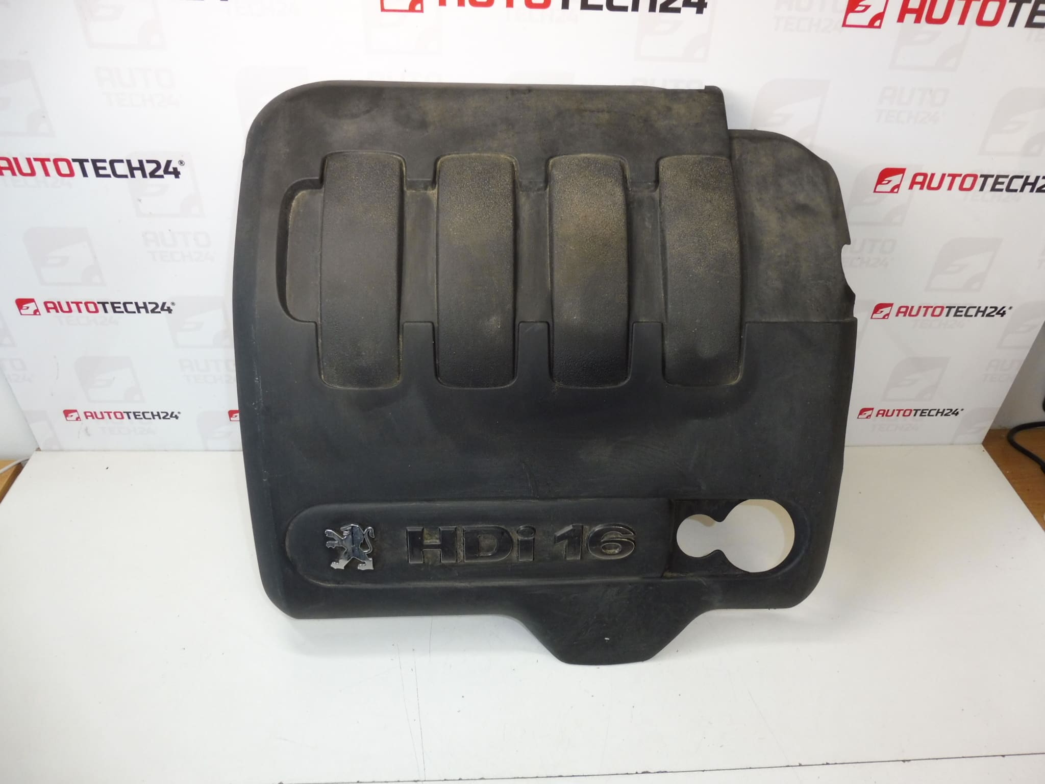 Okładka silnika 2.0 HDI RHR Peugeot 9657955780