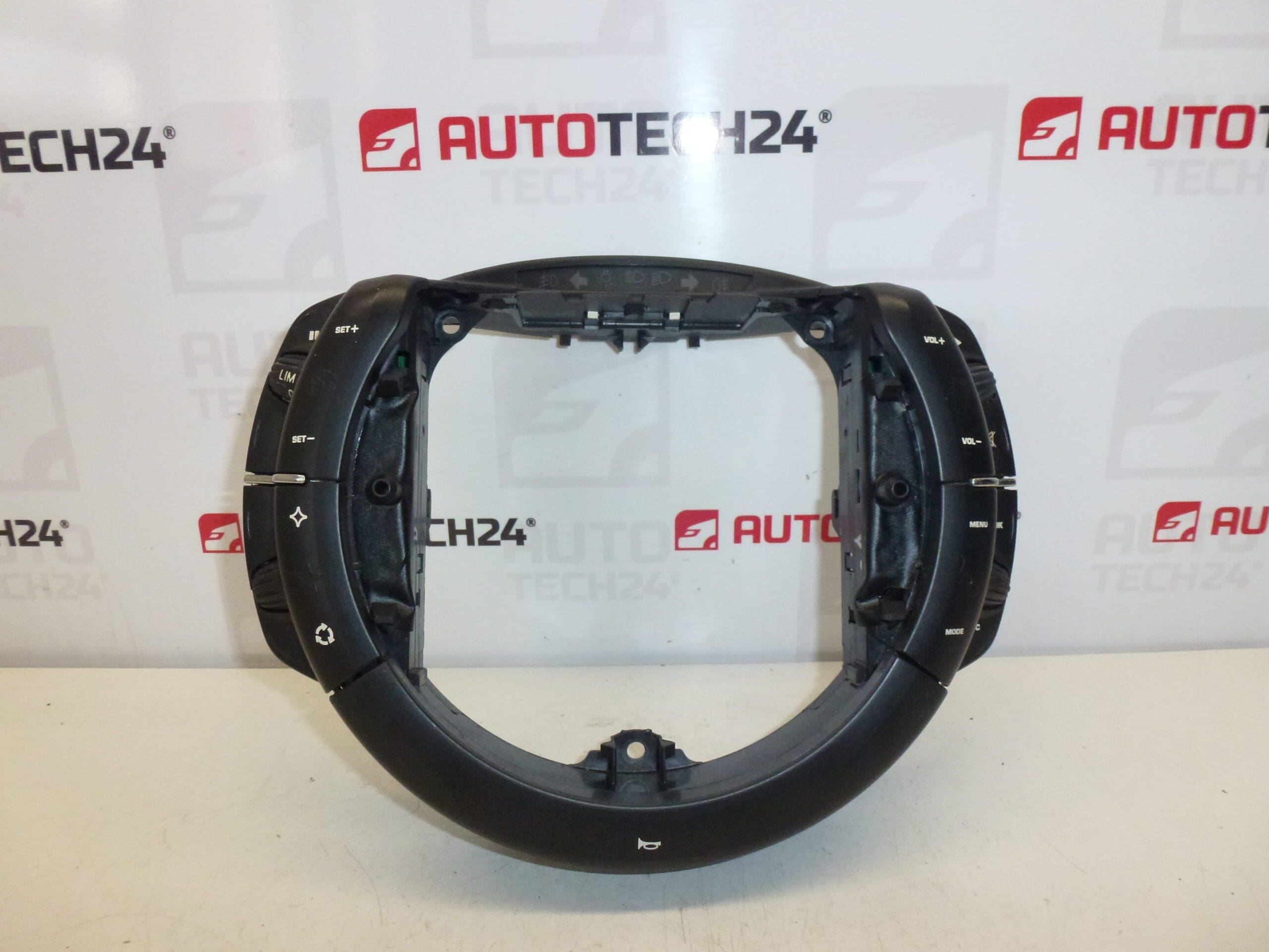 Sterowanie kierownicą Citroën C4 96624938XT 6242P0