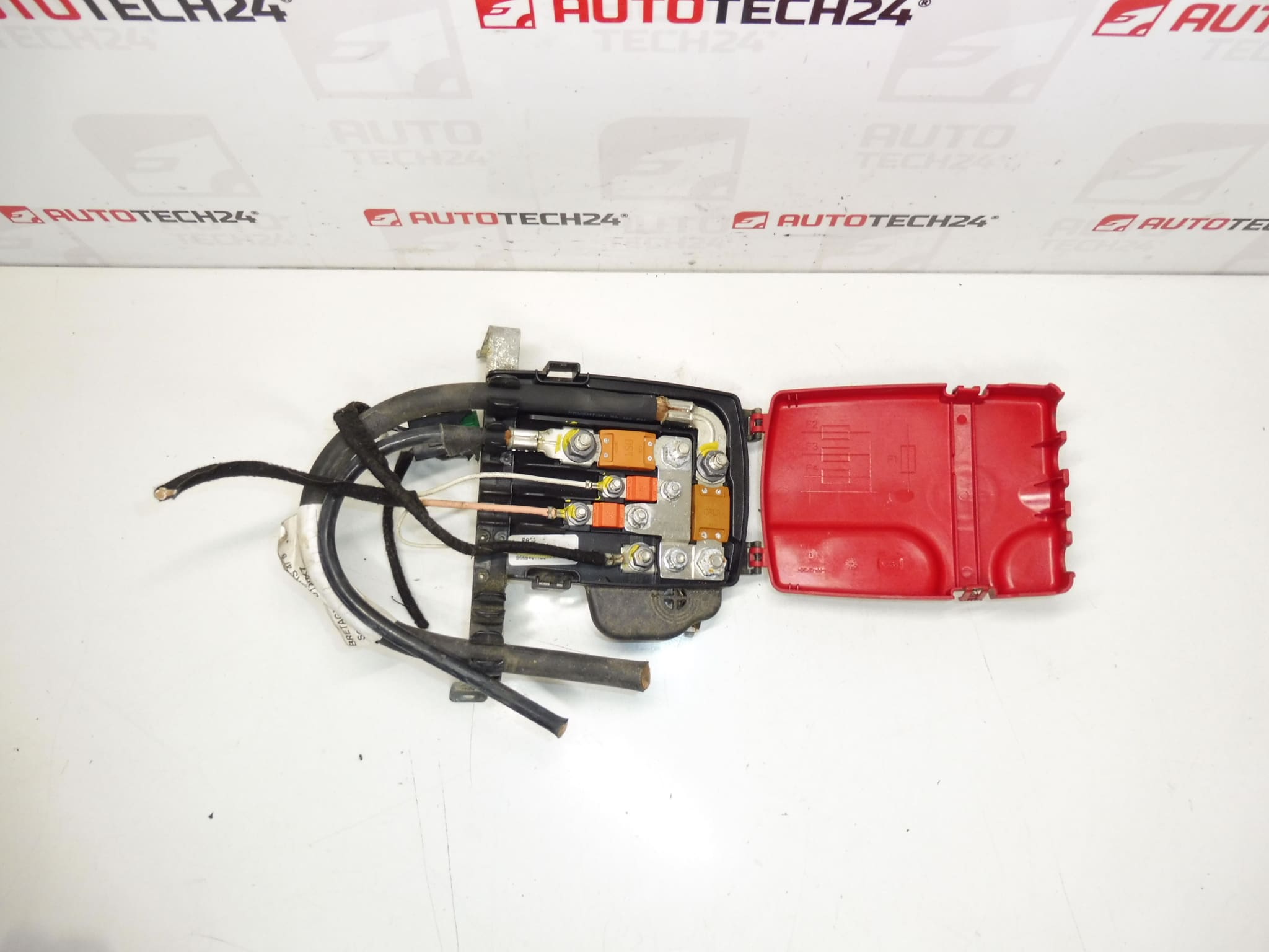 Citroën C5 x7 9665407780 6500FV Moduł bezpiecznika