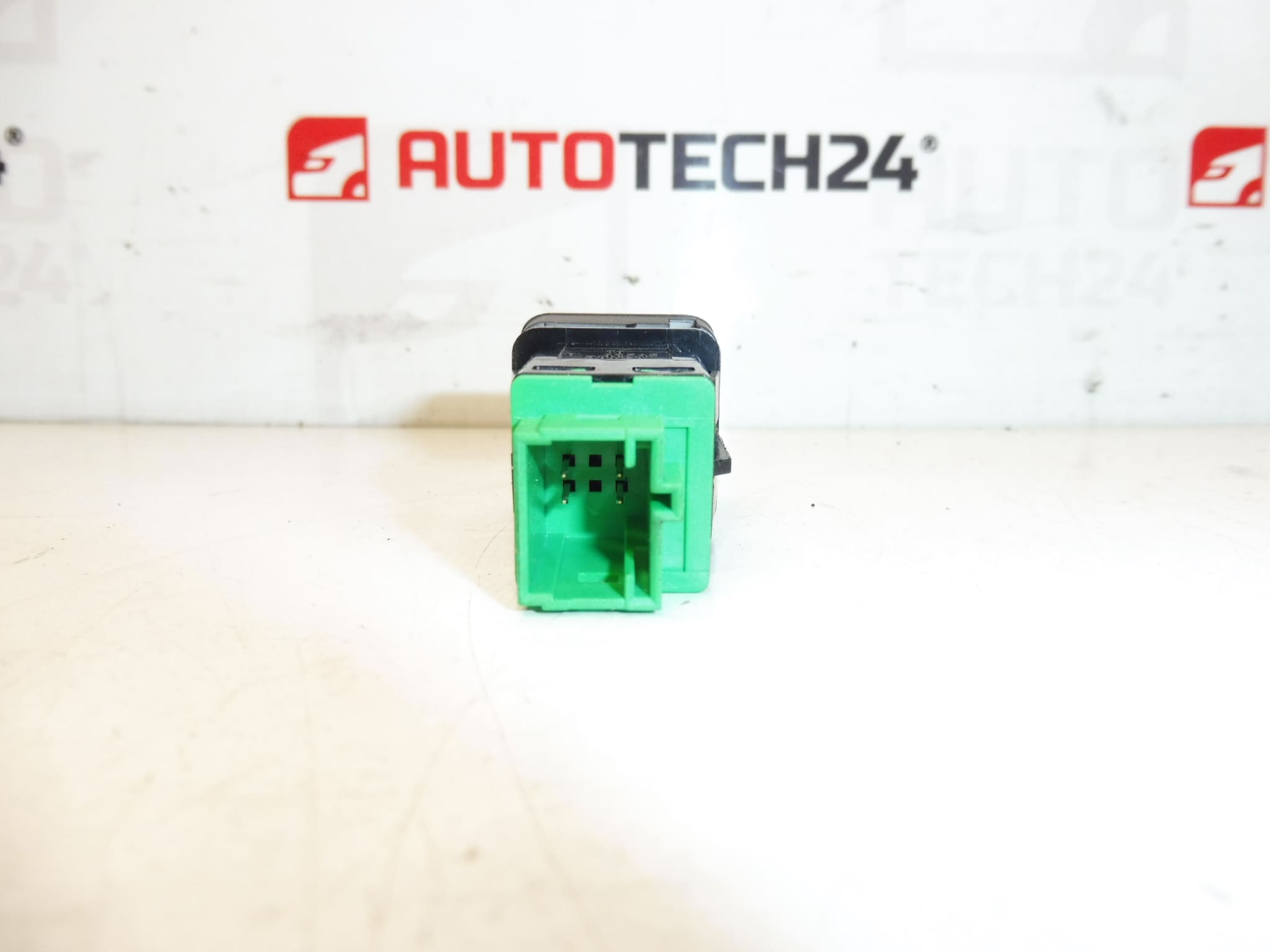 Włącznik ESP Citroën C4 II i DS4 96664234ZD - obrazek 2