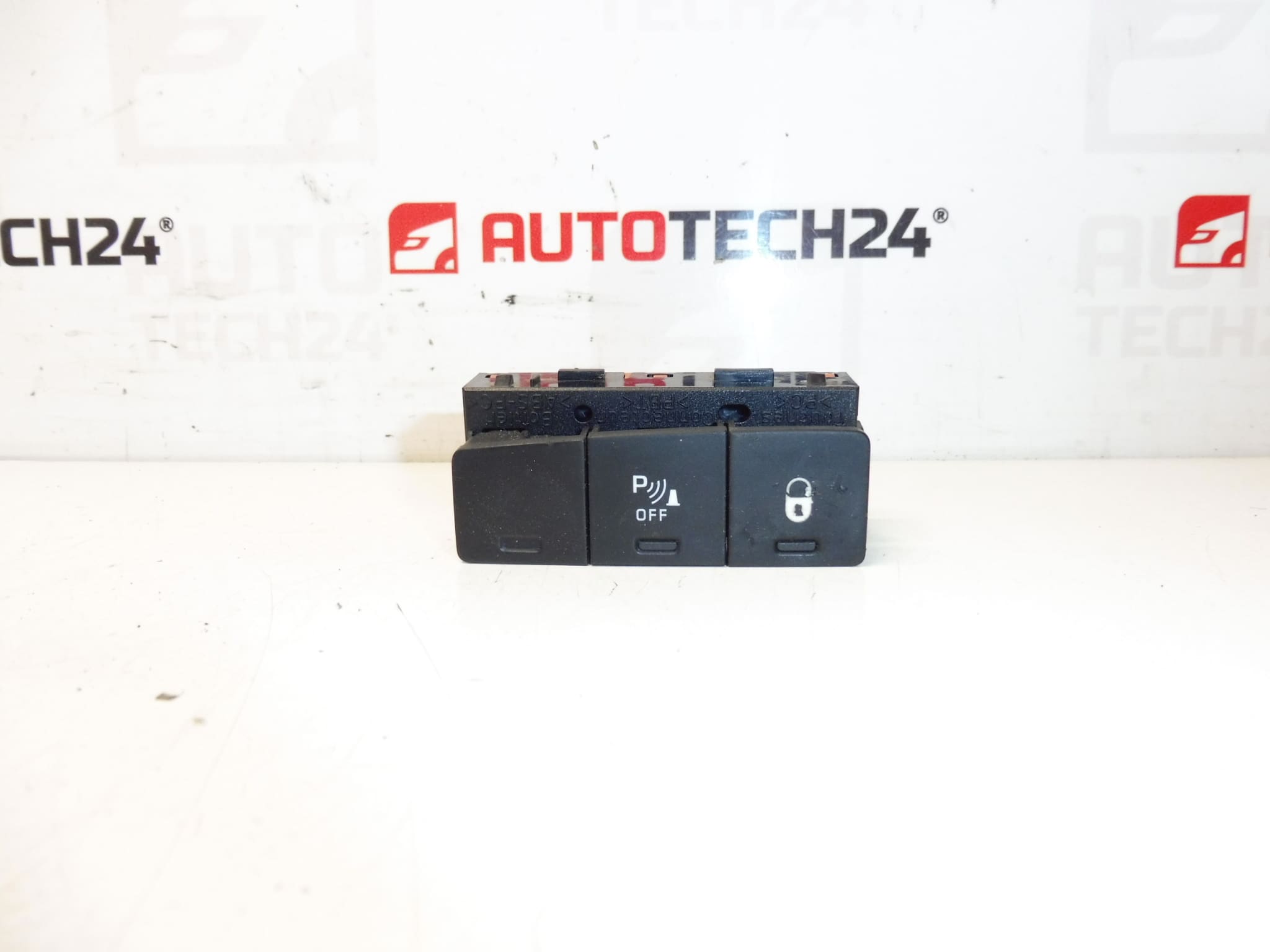 Centralny przełącznik blokujący