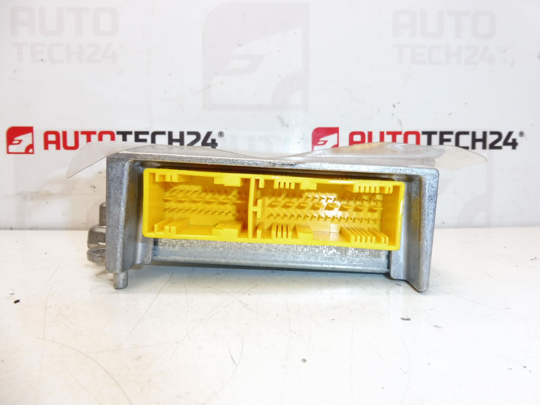 Citroën C-Crosser Peugeot 4007 P8635A053 6546Y666 - obrazek 2