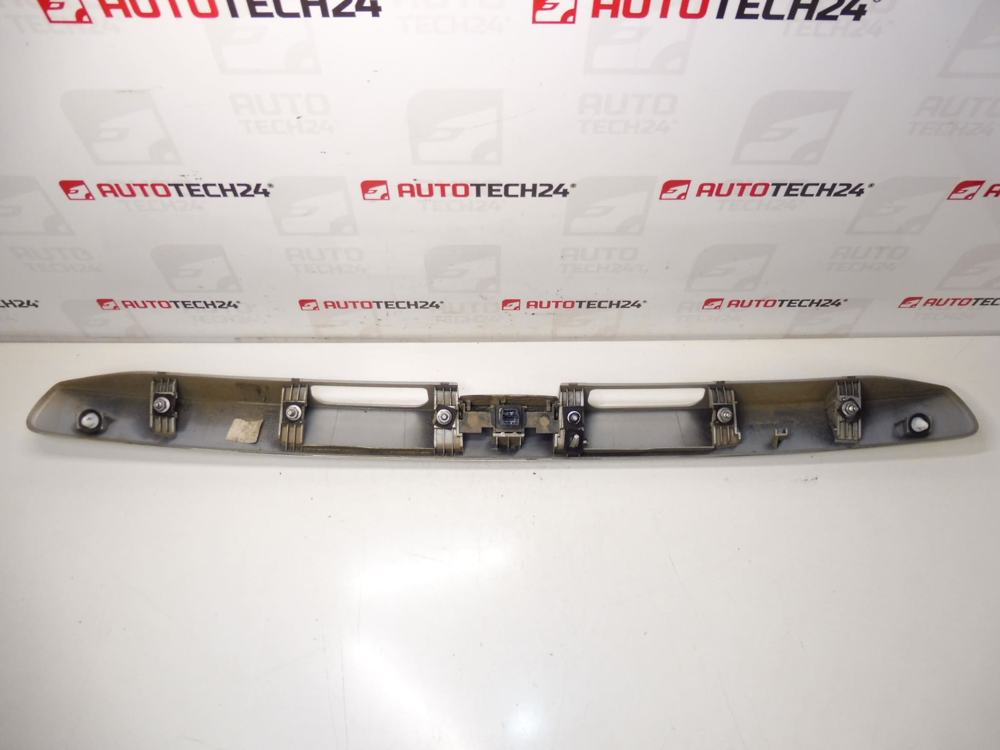 Peugeot 308 ESRC 8742T5 - obrazek 2