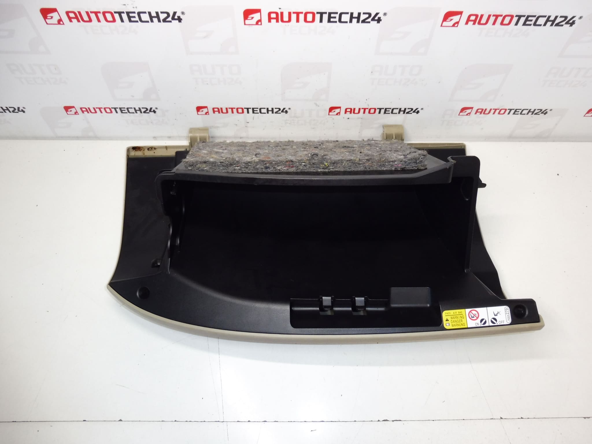 Citroën C-Crosser Peugeot 4007 8218NF - obrazek 2