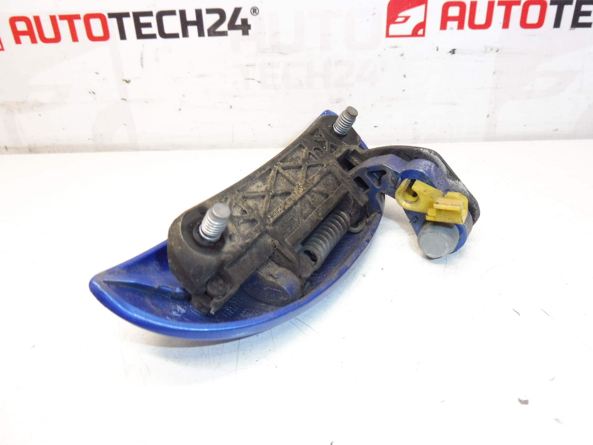 Lewa klamka przednich Elx Citroën C1 Peugeot 107 9101AK - obrazek 2