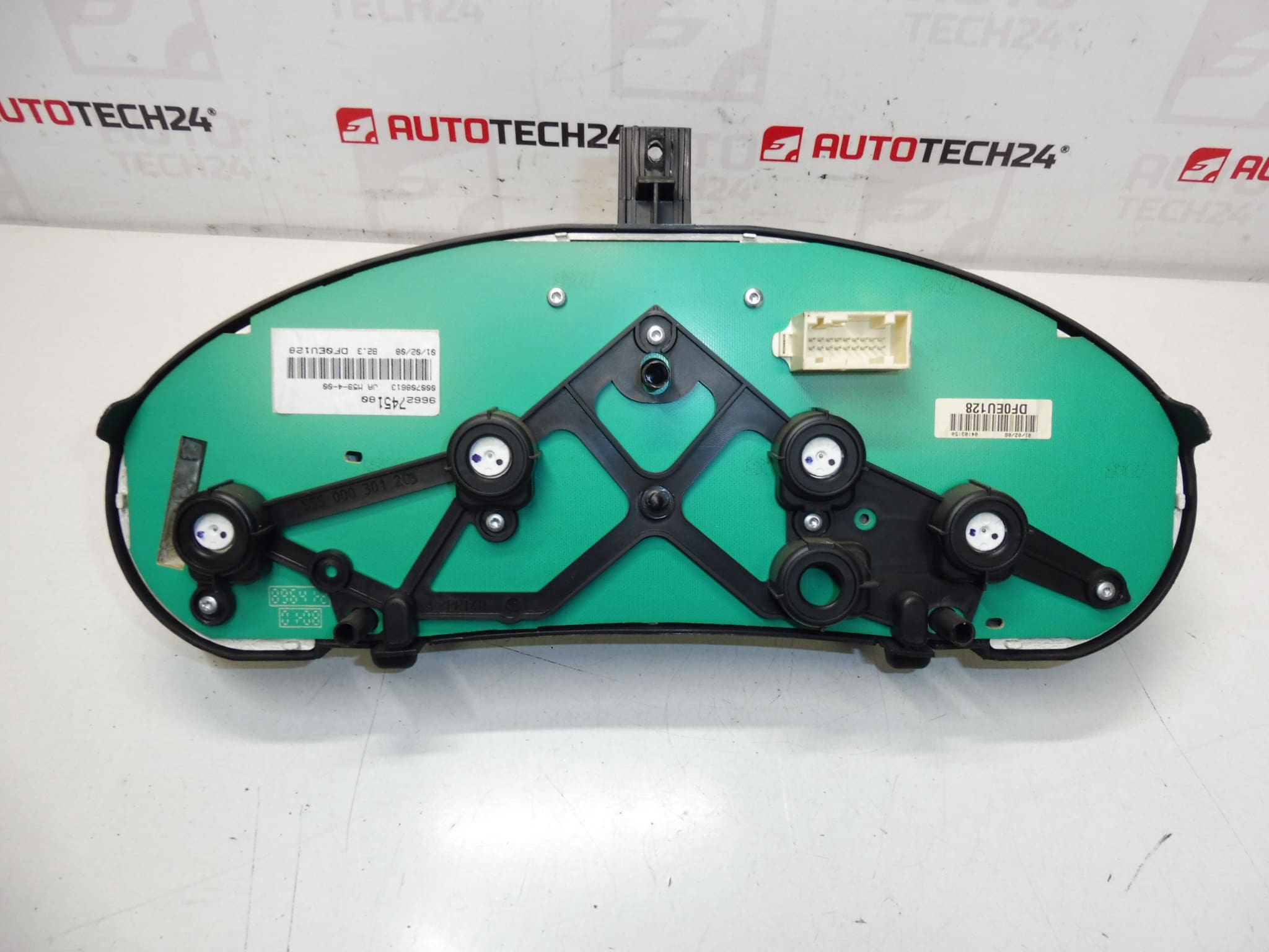 Tachometr Citroën Peugeot Mileage 151000 km 9662745180 6105v8 - obrazek 2