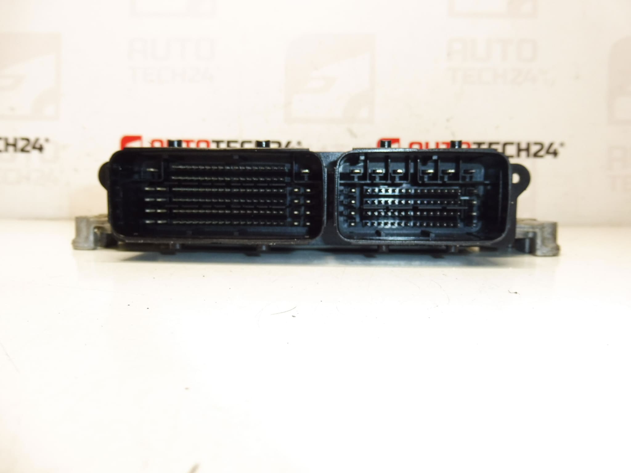 Jednostka sterująca Bosch MD1CS003 0281037198 9841351080 - obrazek 2