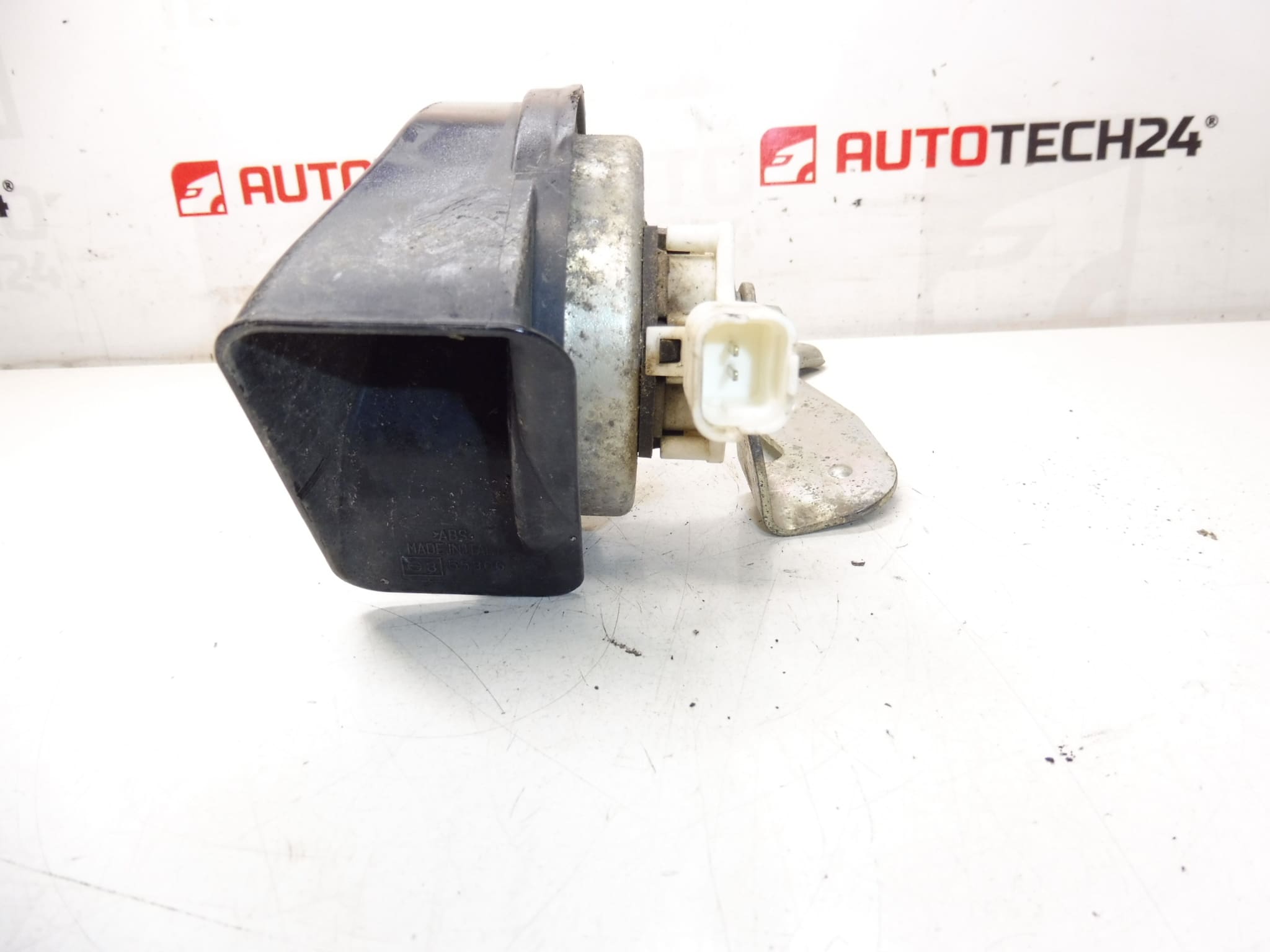 Klakson z uchwytem Peugeot 308 T9 9800563180 - obrazek 2