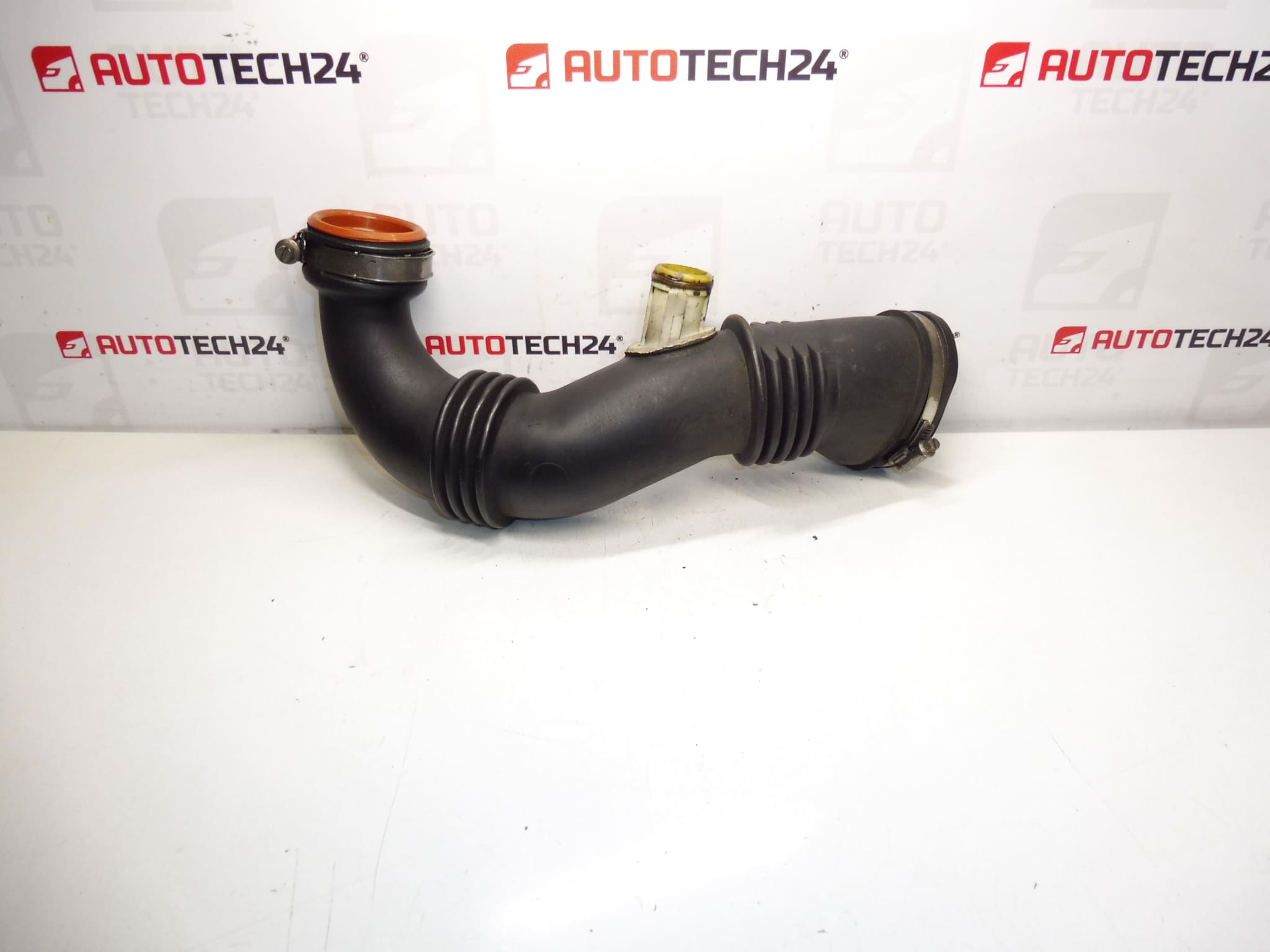 Kolektor dolotowy Turbo 1.6 HDI Citroën Peugeot 9683735980 1434E1