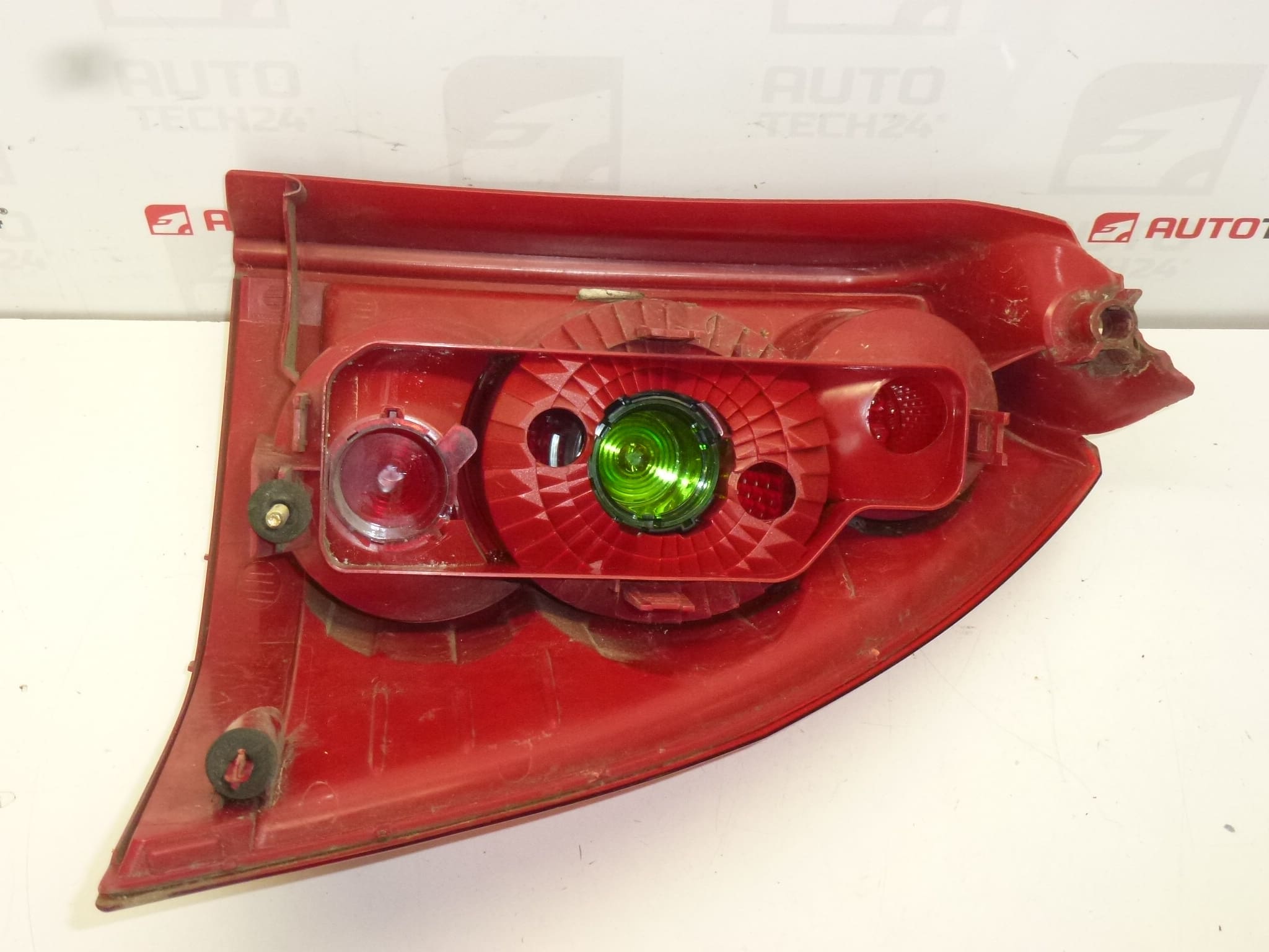 Lampa tylna lewa Peugeot 307 SW 6350X3 6350X2 - obrazek 2