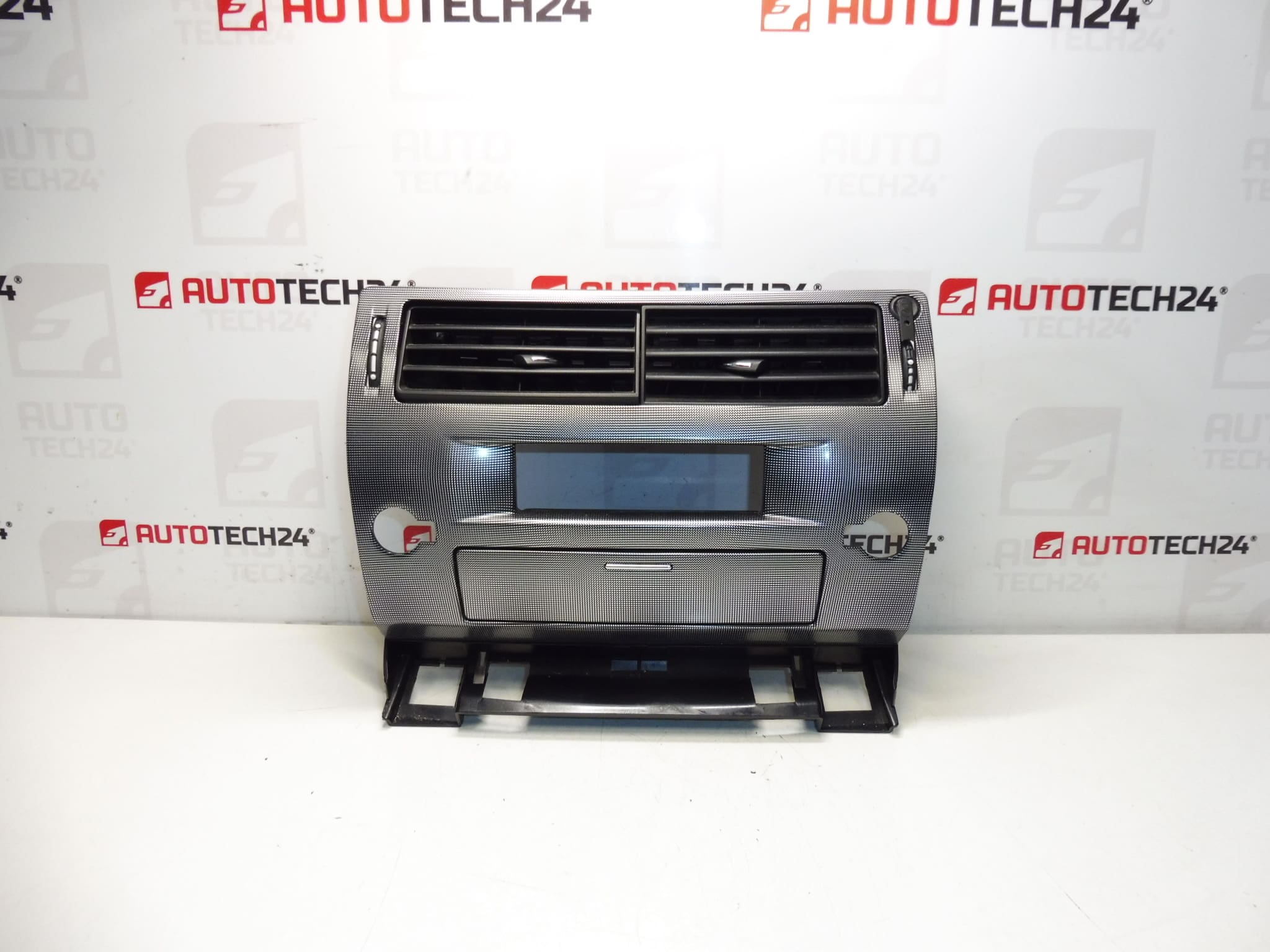 Nawiewy środkowe Citroën C4 9646338277 8212YK