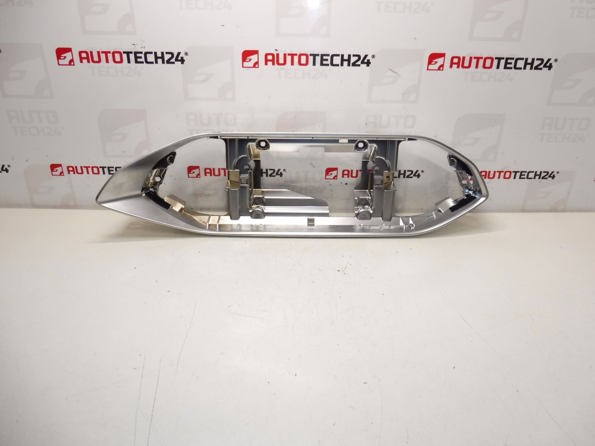 Panel Deski Rozdzielczej Peugeot 308 T9 98075499VV