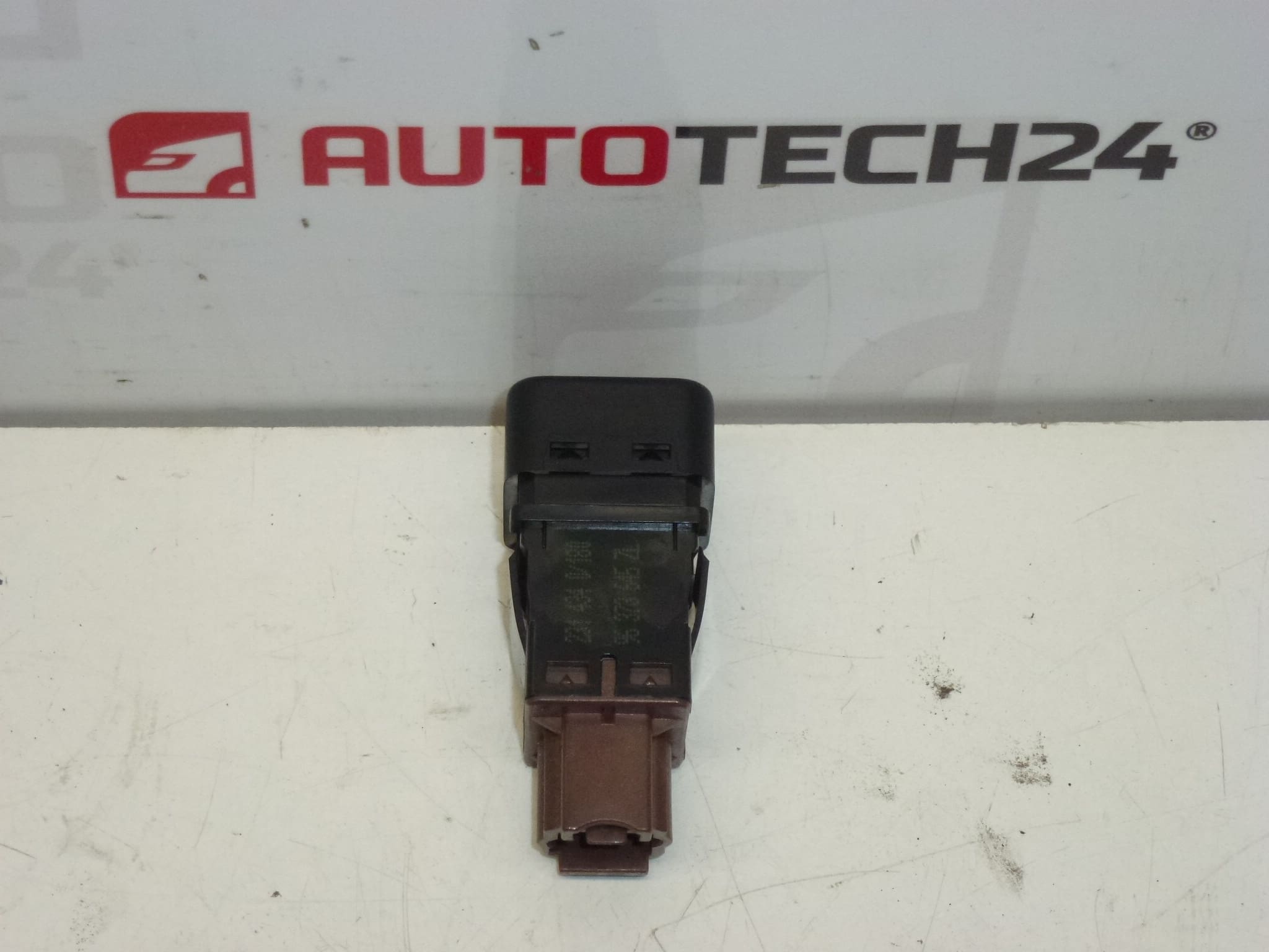 Przełącznik poduszki powietrznej pasażera Citroën Peugeot 96373645XT 8216F2 - obrazek 2