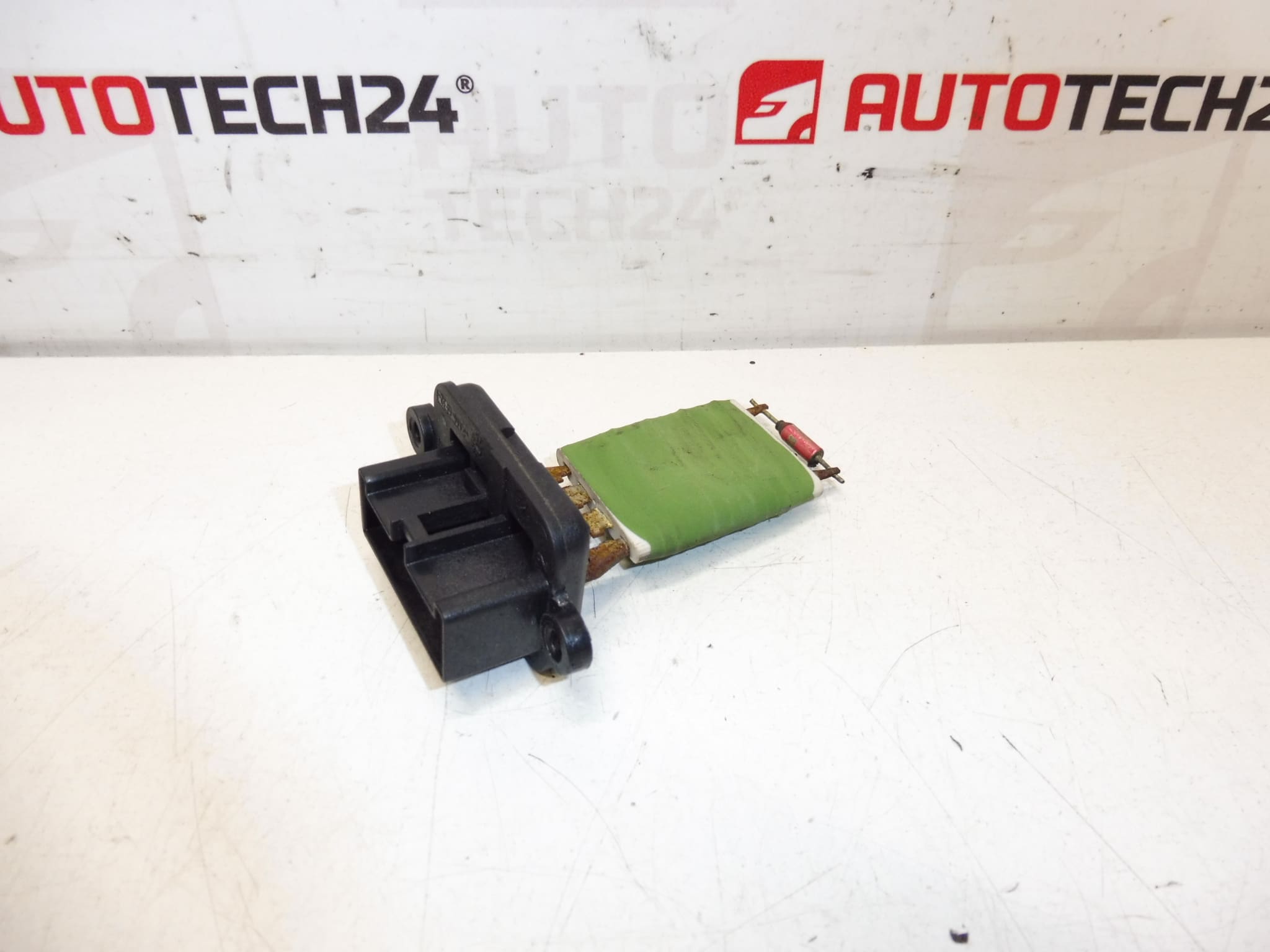 Regulator prędkości wentylatora Citroën Peugeot 1609171080