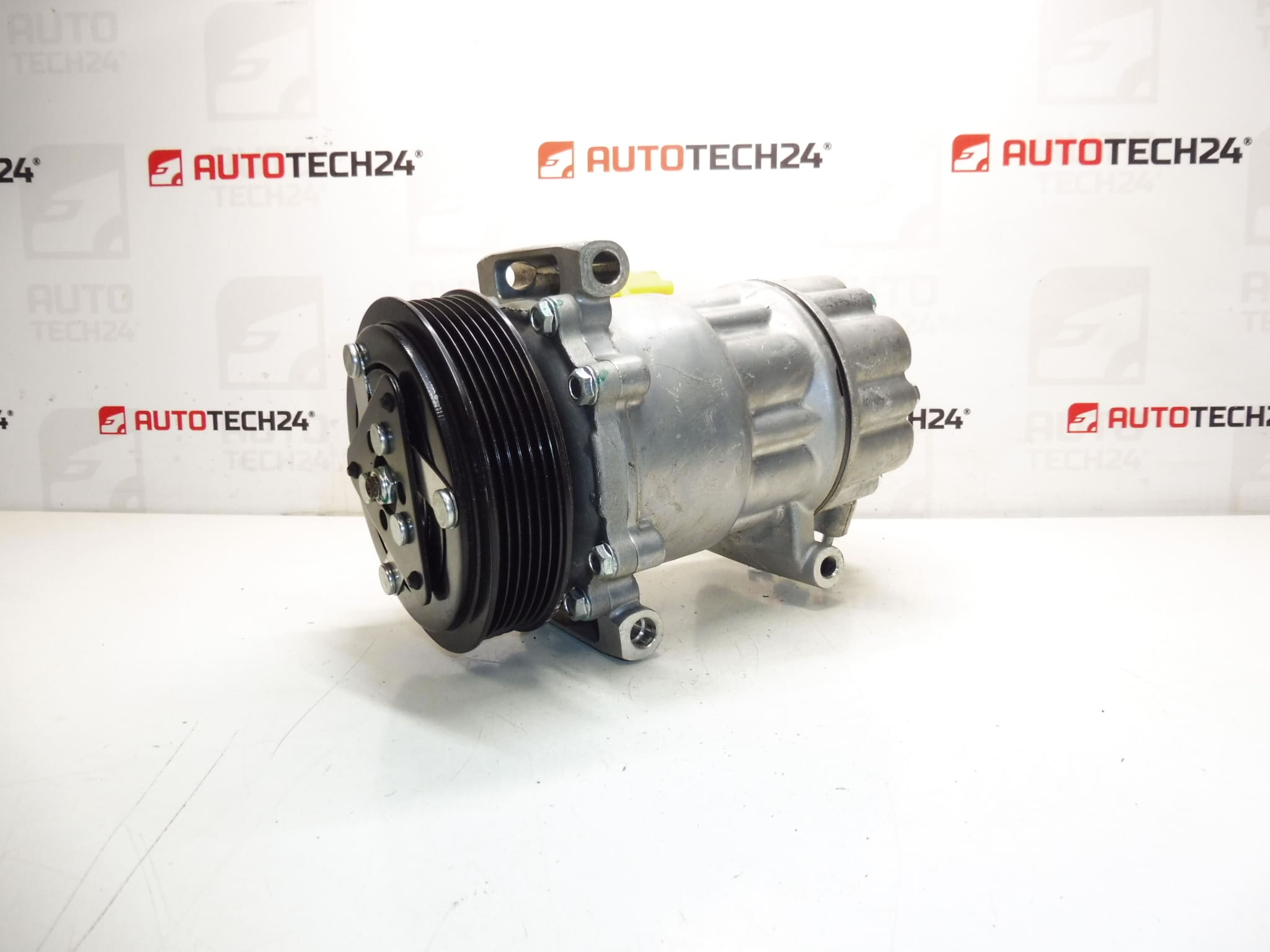 Sprężarka klimatyzacji nowy MAHLE SD6C12 1355F 9659875780