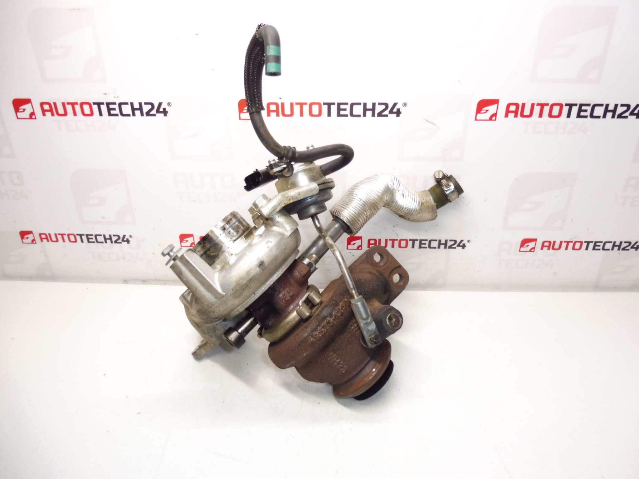 Turbo Citroën Peugeot 1.6 HDI 68KW 63 tys km 9673283680 TD02H2-07TVT-21