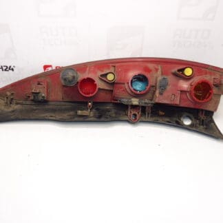 Lampa tylna dolna prawa Citroën C5 I i II Kombi 9637356480 6351P7