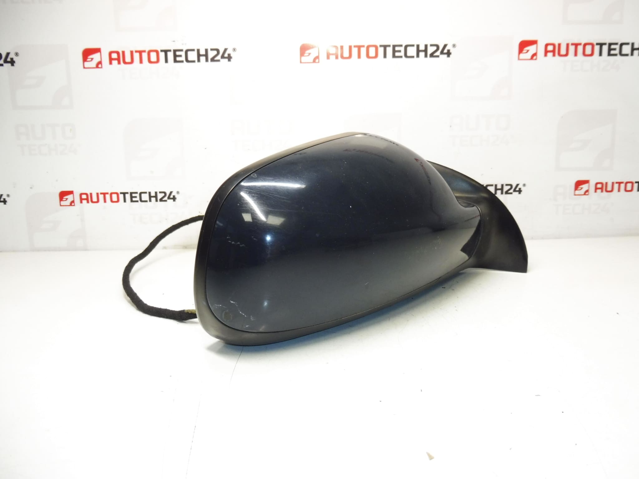 Lusterko prawe Peugeot 307 KTGA 8149AX