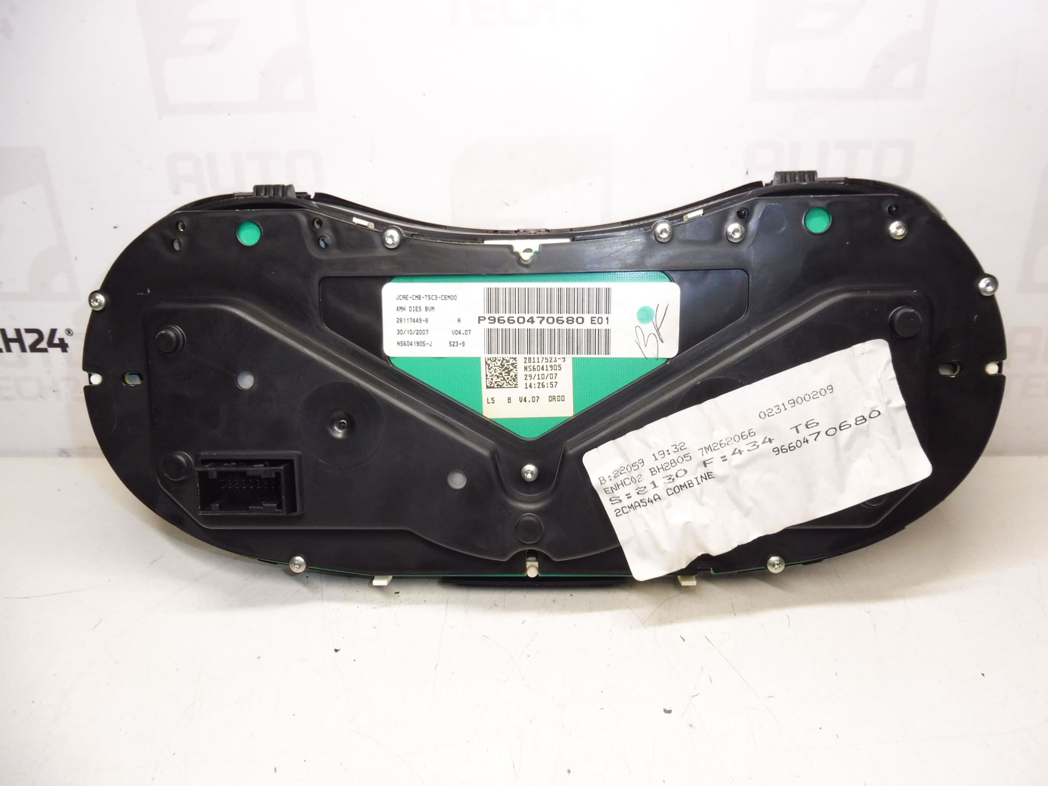 Prędkościomierz Peugeot 307 205000 km 9660470680 E01 - obrazek 2