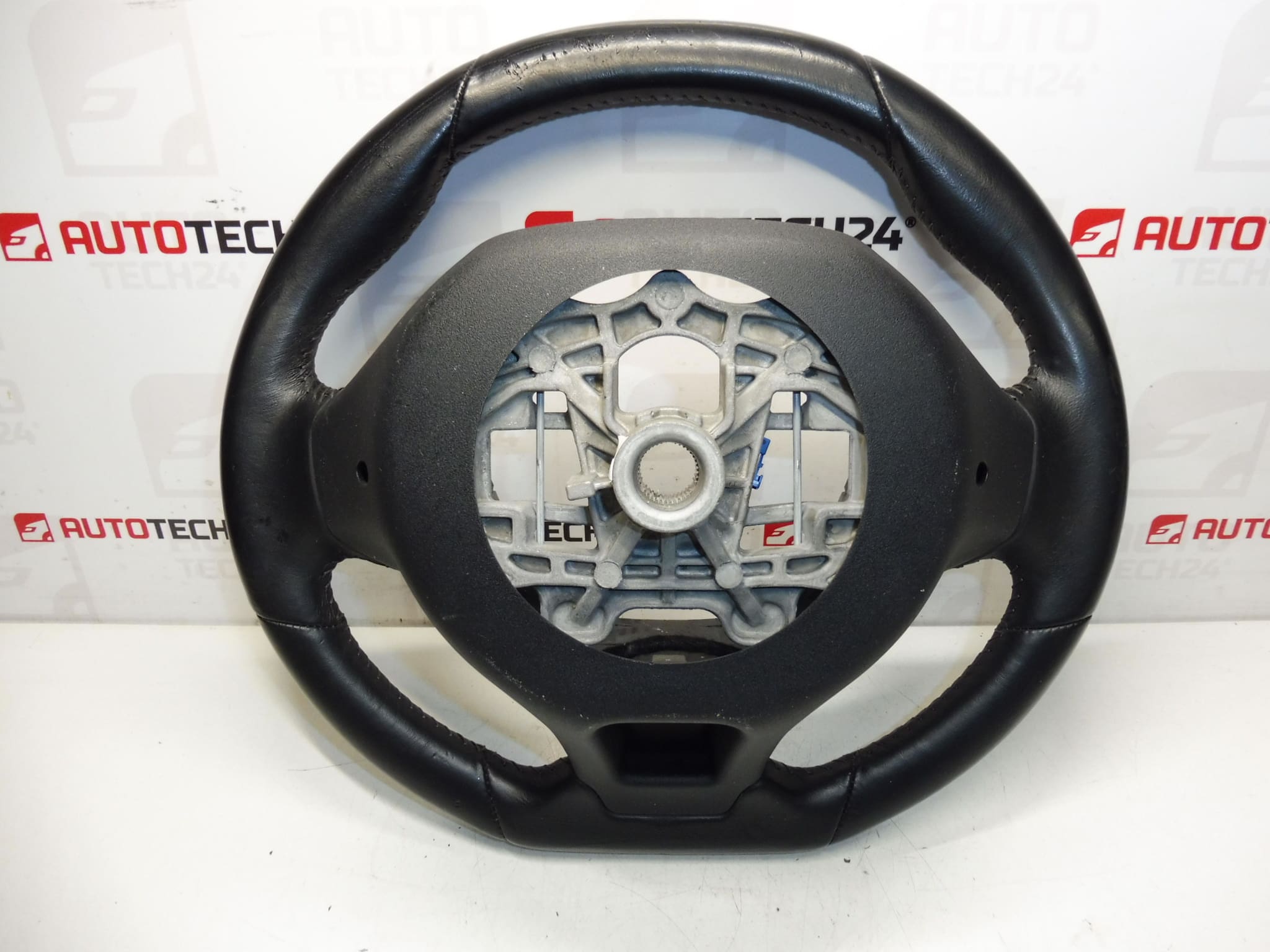 Kierownica Peugeot 308 T9 98374026ZD 98084115XU - obrazek 2