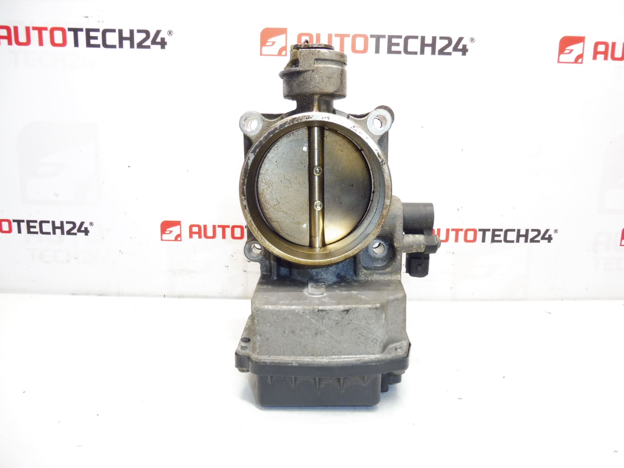 Przepustnica VDO Citroën Peugeot 9652682680 1635T7