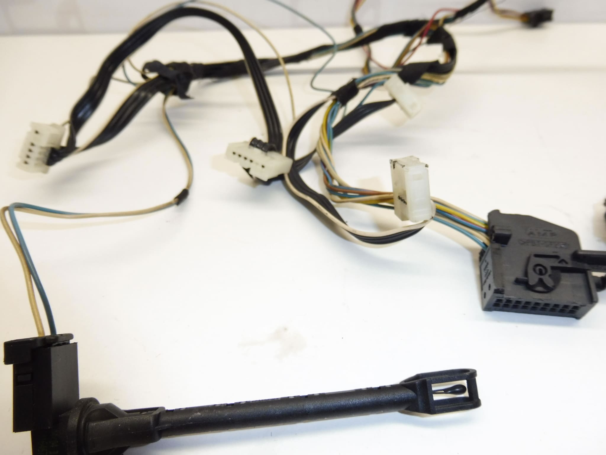 Wiązka klimatyzacji Behr Peugeot 307 do 2004 D5384 6445ZV - obrazek 2