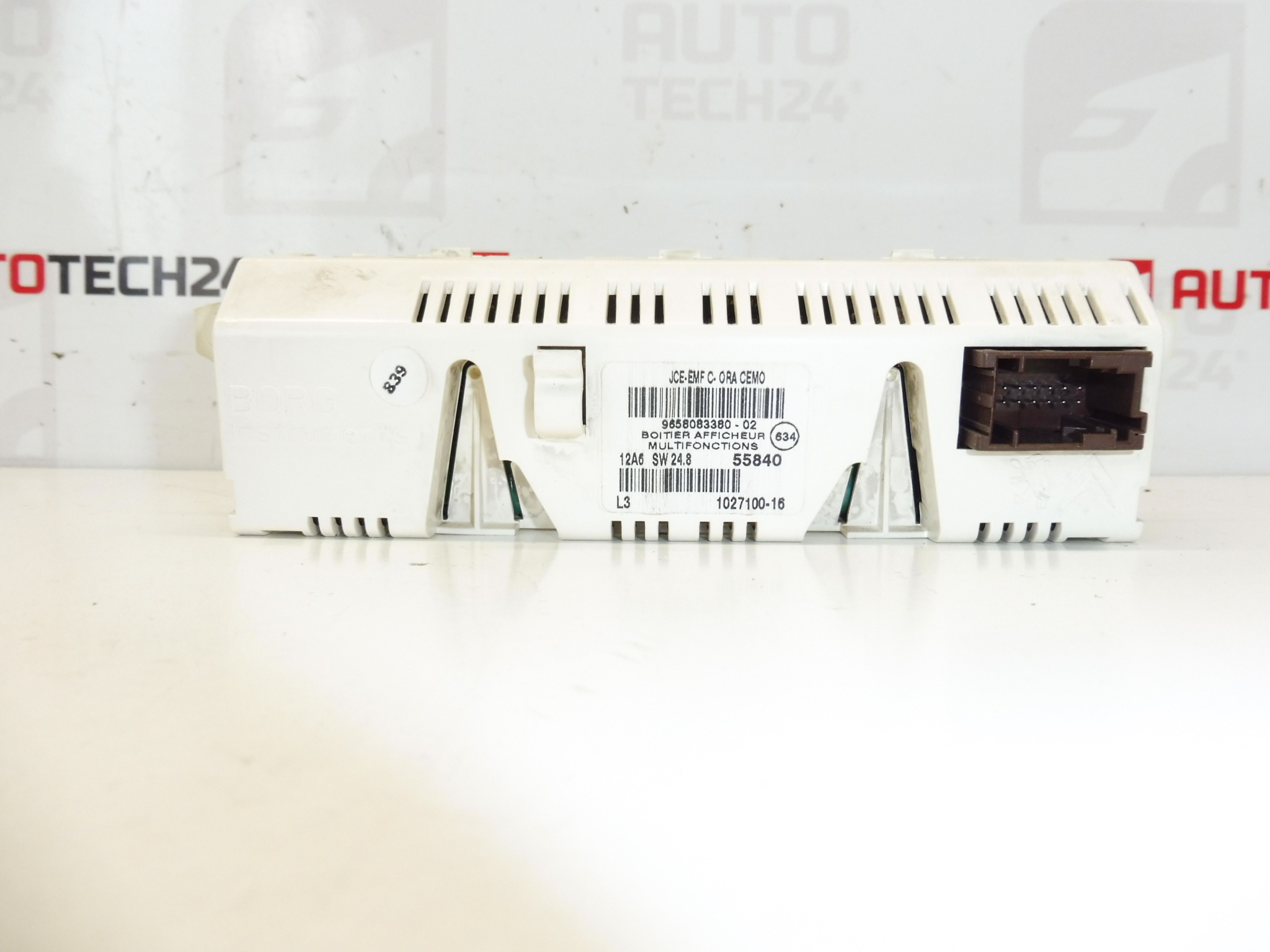 Wyświetlacz radia komputerowego Citroën Peugeot 9658083380