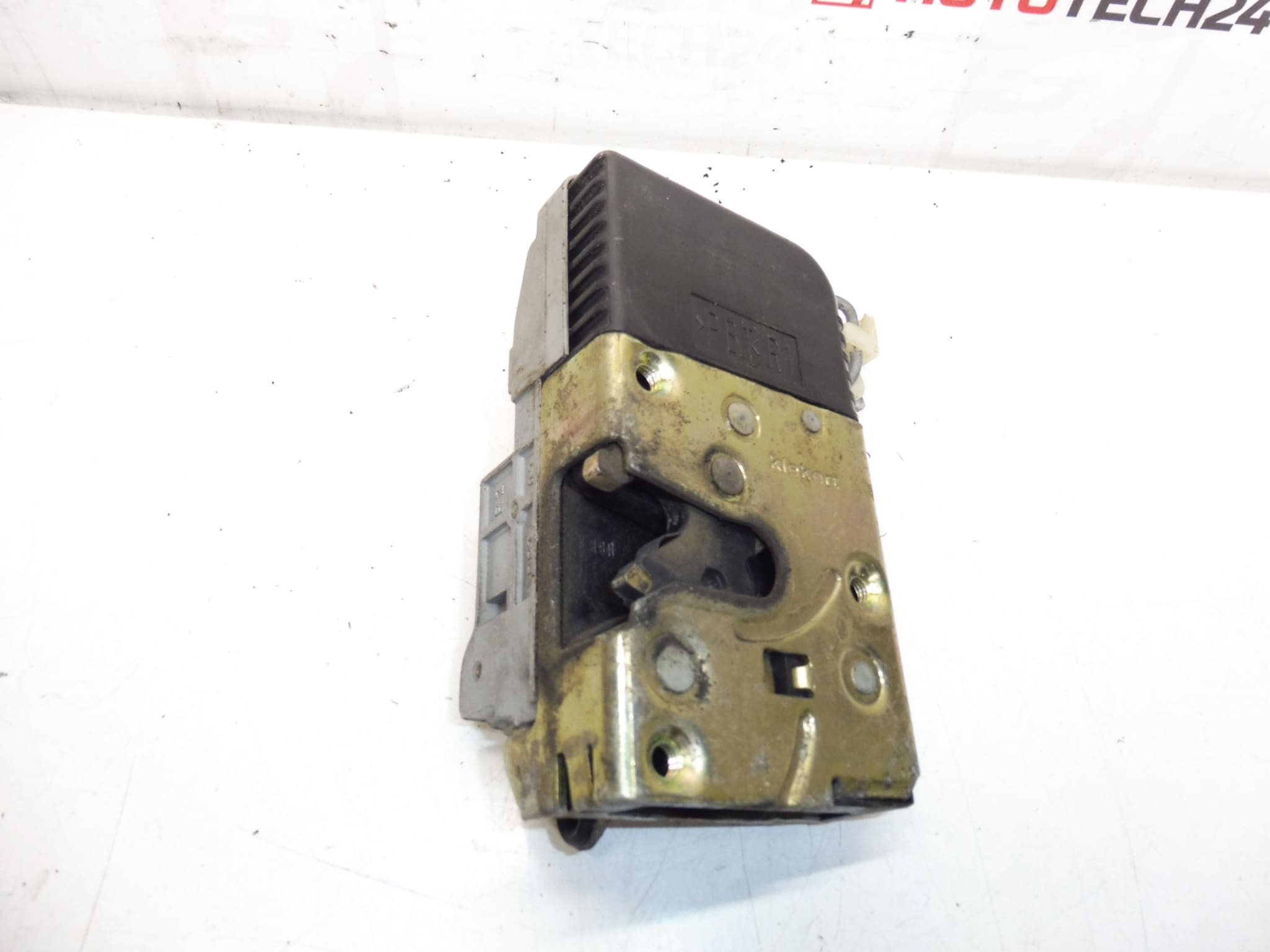 Zamek prawej przedniej drzwi pasażera Peugeot 307 9136L2 - obrazek 2