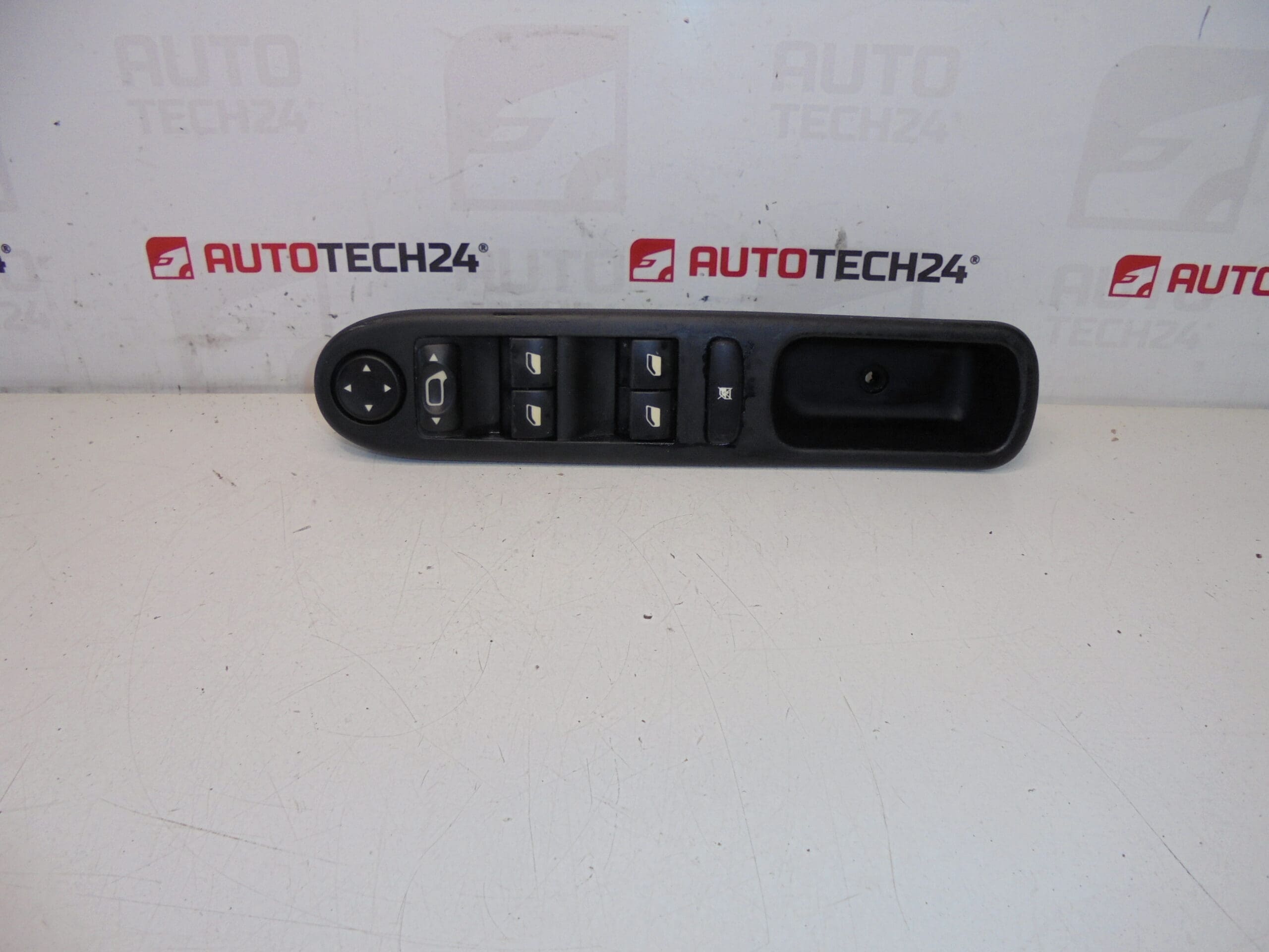 Regulator Szyb Peugeot 307 96531124XT 6554KT