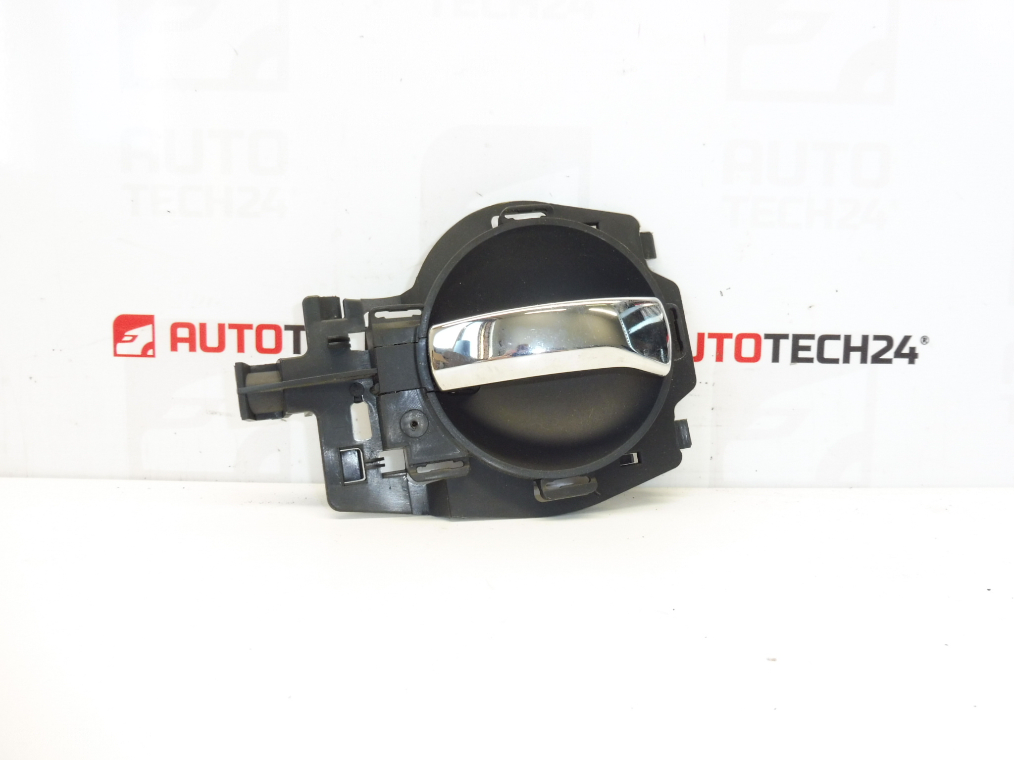 Klika prawej drzwi Citroën C2 C3 9680637377 9144A7
