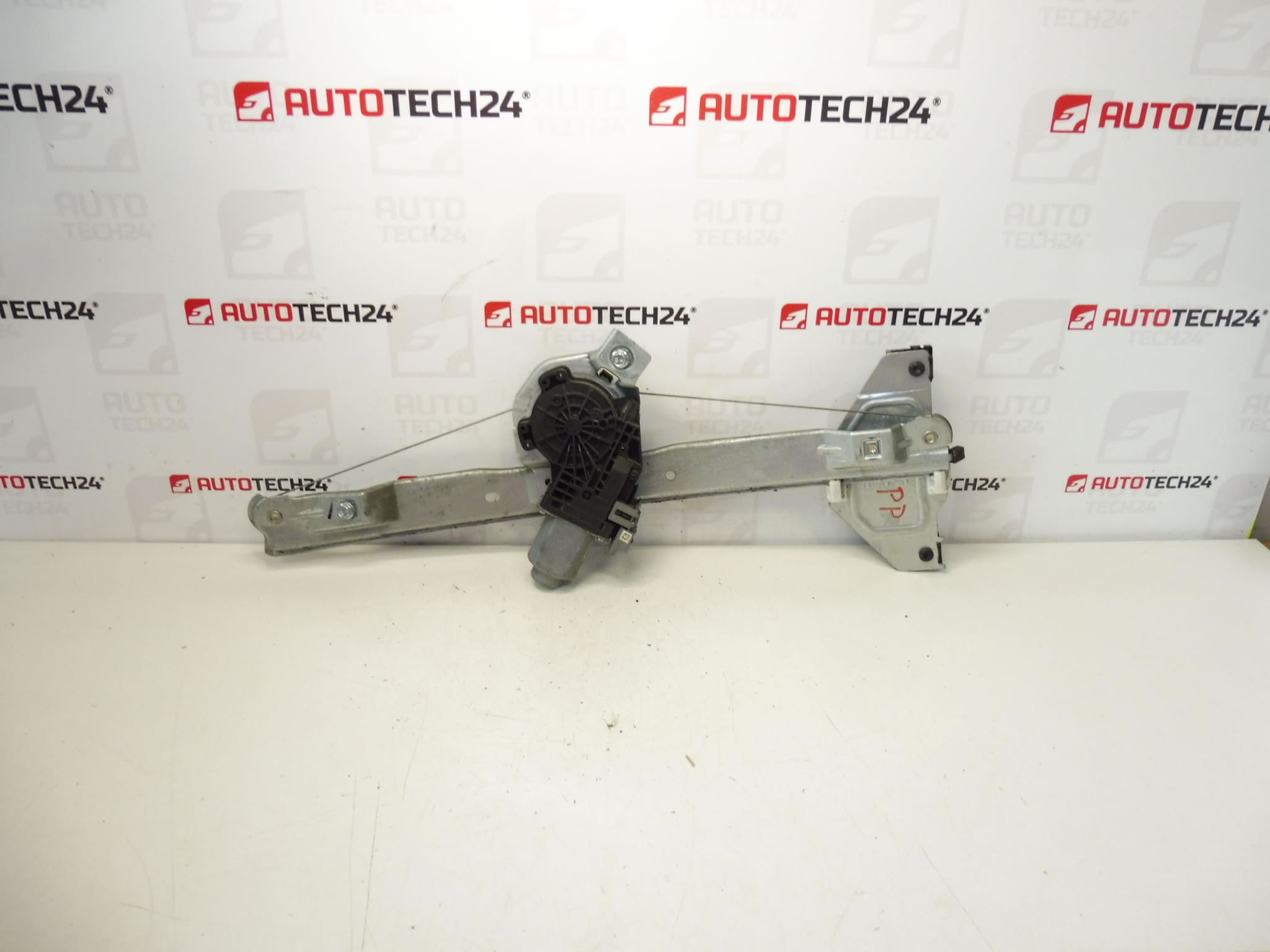 Mechanizm ściągania szyby przedniej prawej Citroën C3 II A51 9222FQ