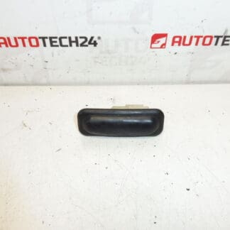 Sterowanie otwieraniem tylnej klapy Citroën DS 6490CN