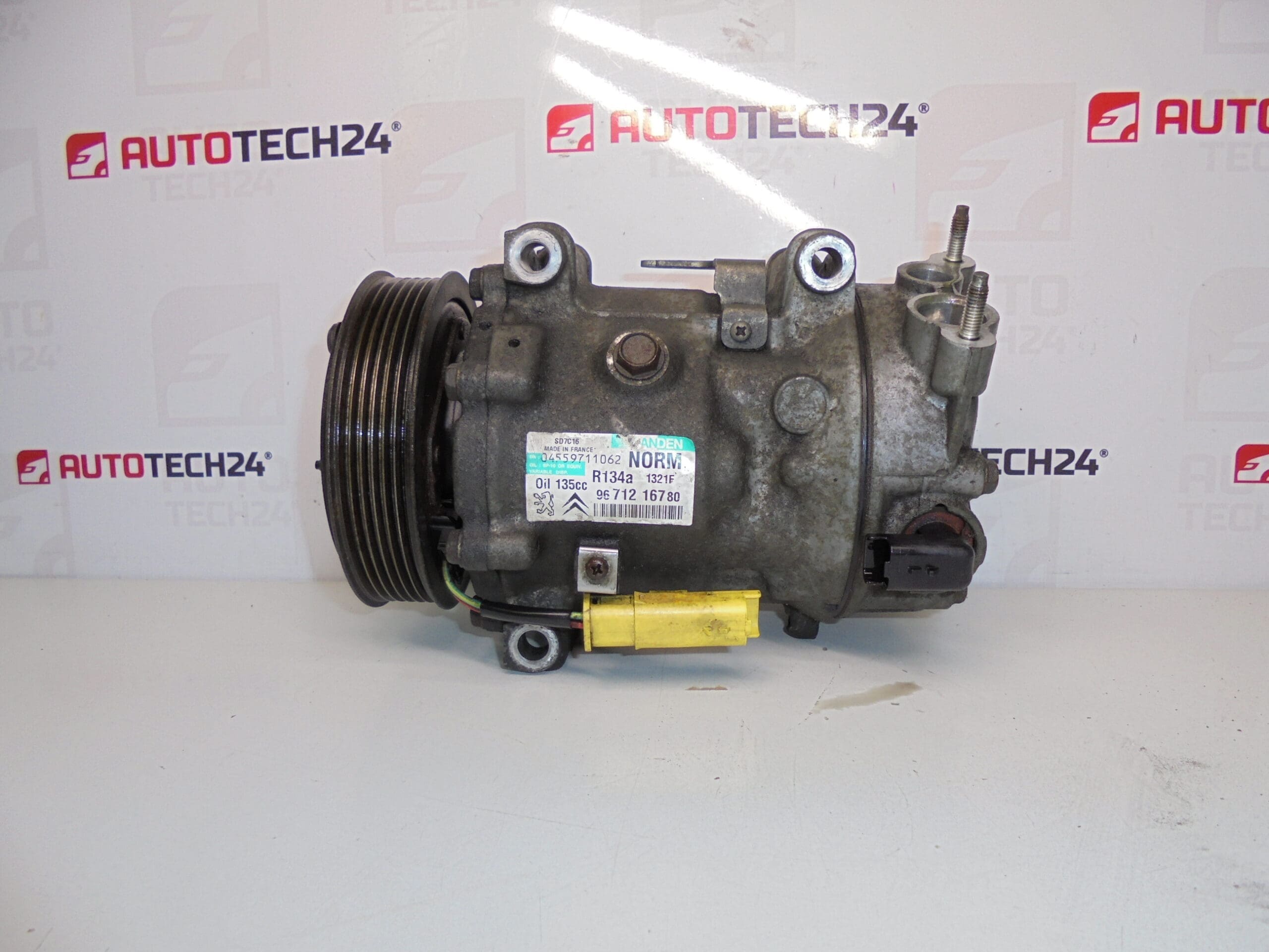 Sprężarka klimatyzacji Sanden SD7C16 1321F 9671216780 9825868180 648734