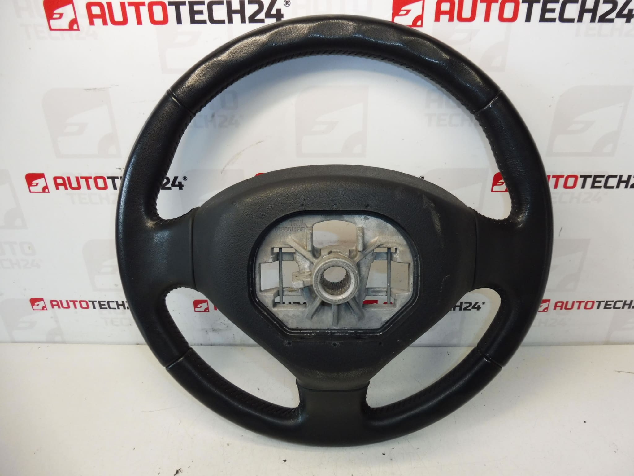 Kierownica Peugeot 3008 5008 96866138ZD - obrazek 2