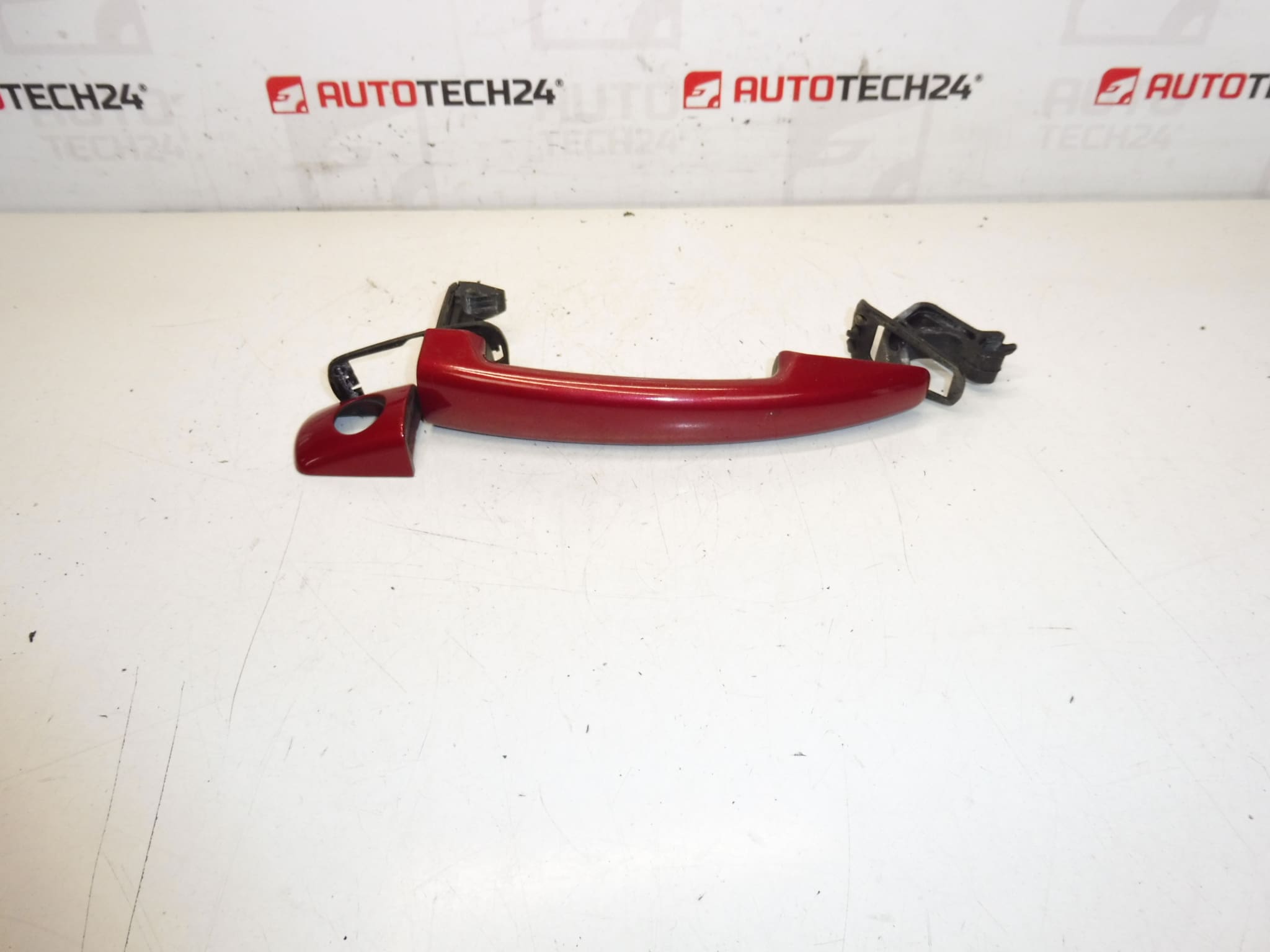 Klamka drzwi przednich EPYD Peugeot 3008 5008 9101KJ