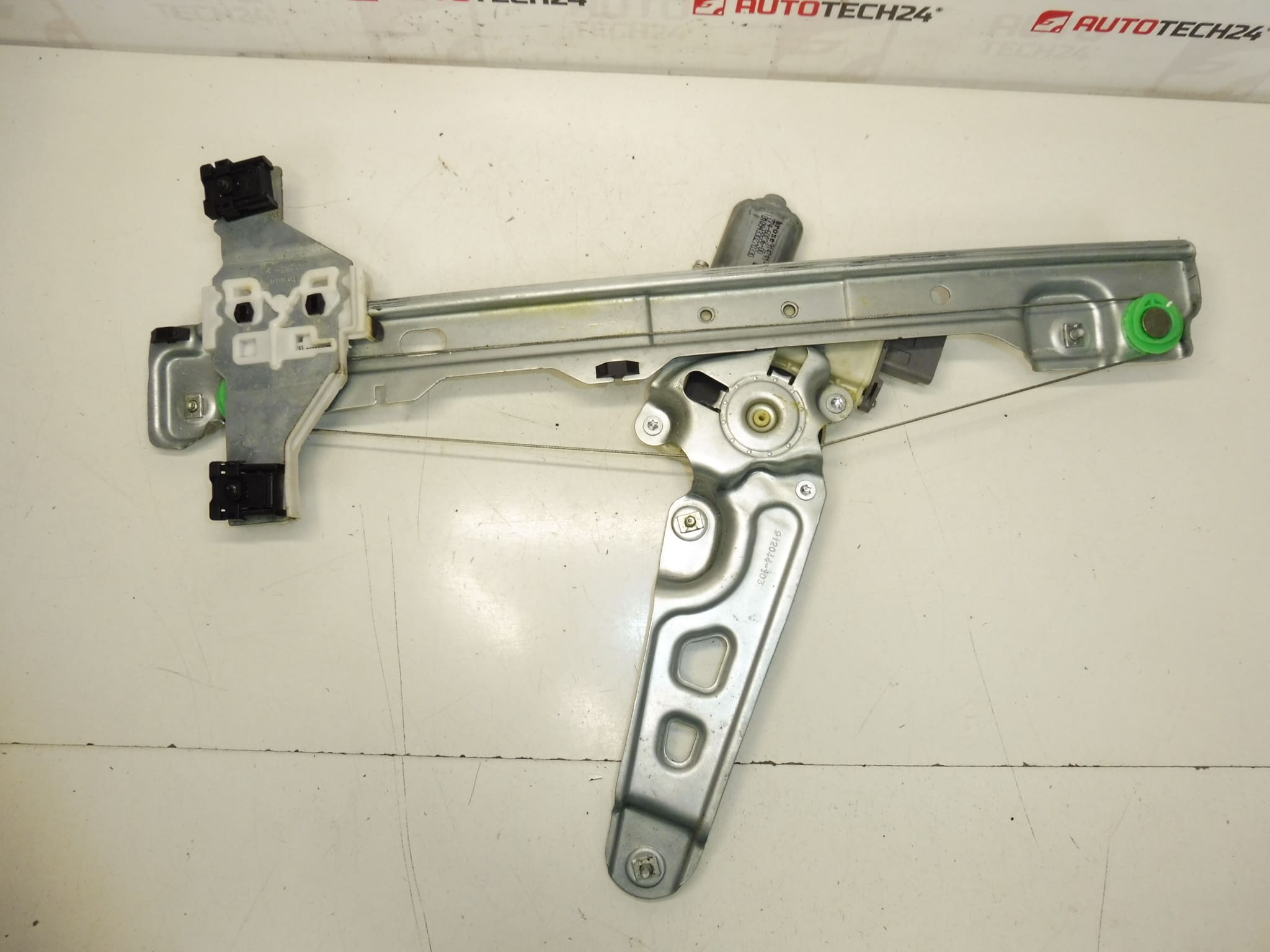Mechanizm szyby przedniej prawej Peugeot 3008 5008 9682808880 9222FF - obrazek 2