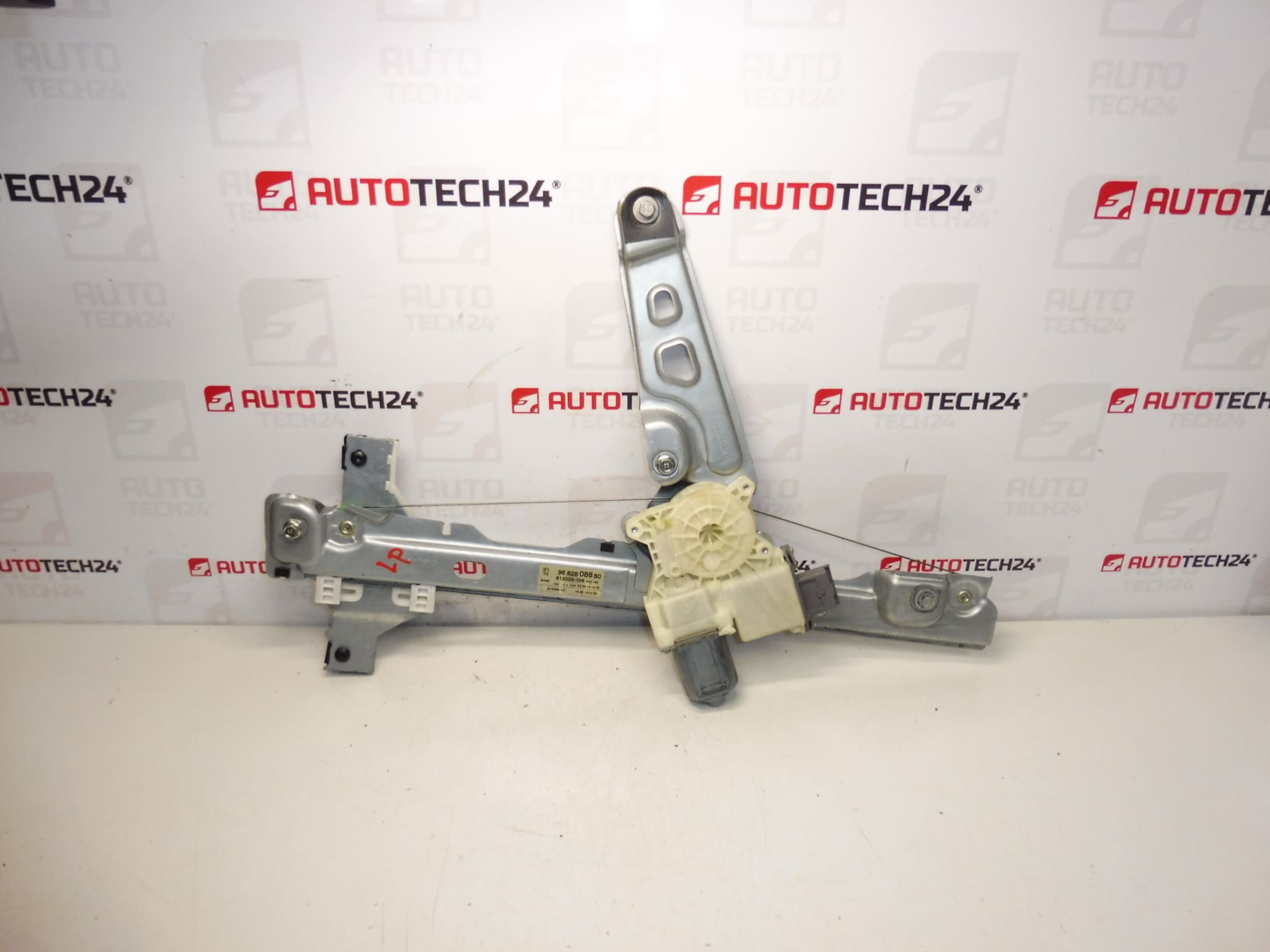Mechanizm szyby przedniej prawej Peugeot 3008 5008 9682808880 9222FF