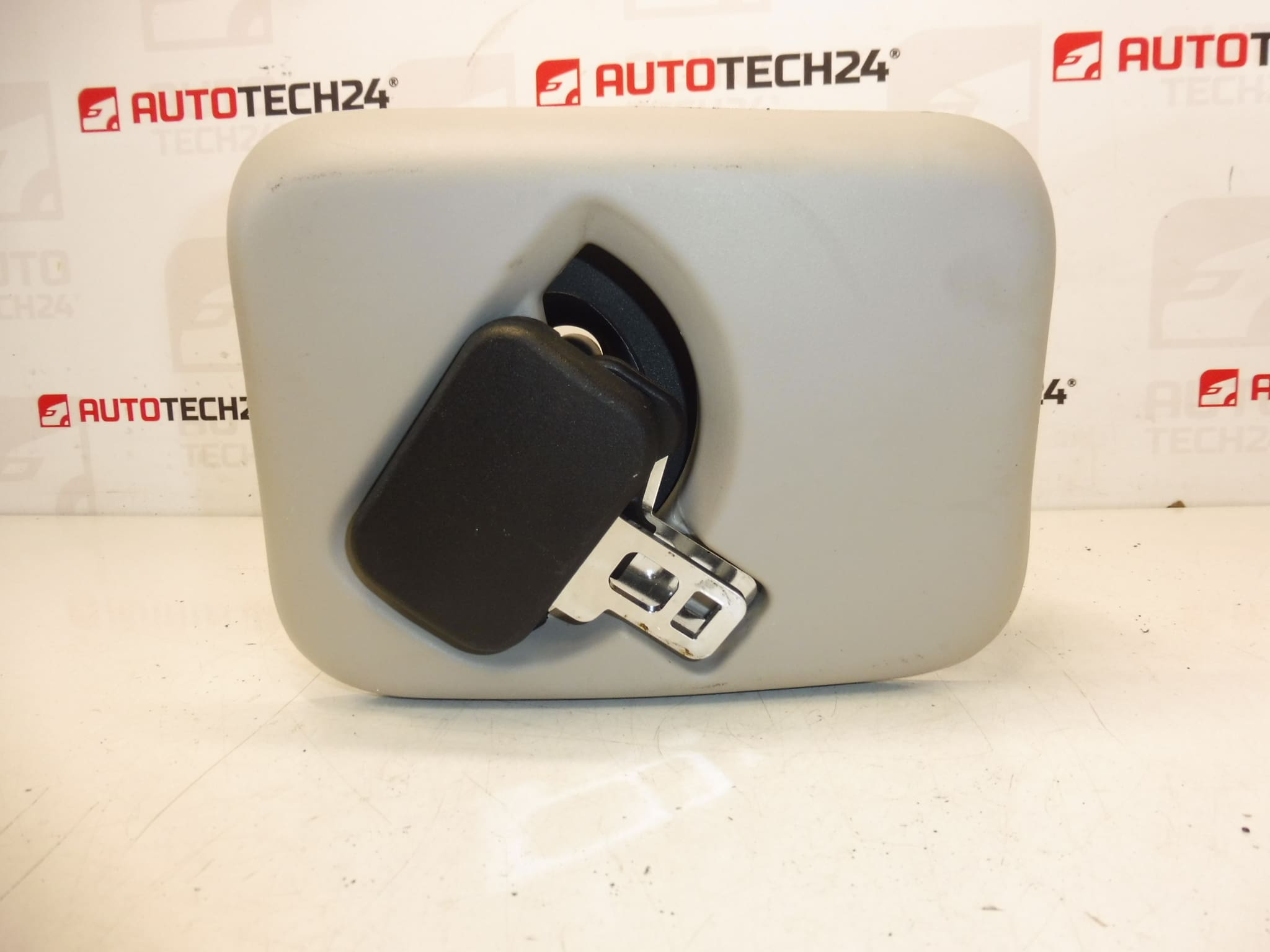 Pas bezpieczeństwa tylny środkowy Citroën C4 Picasso 9654438077 8974XR