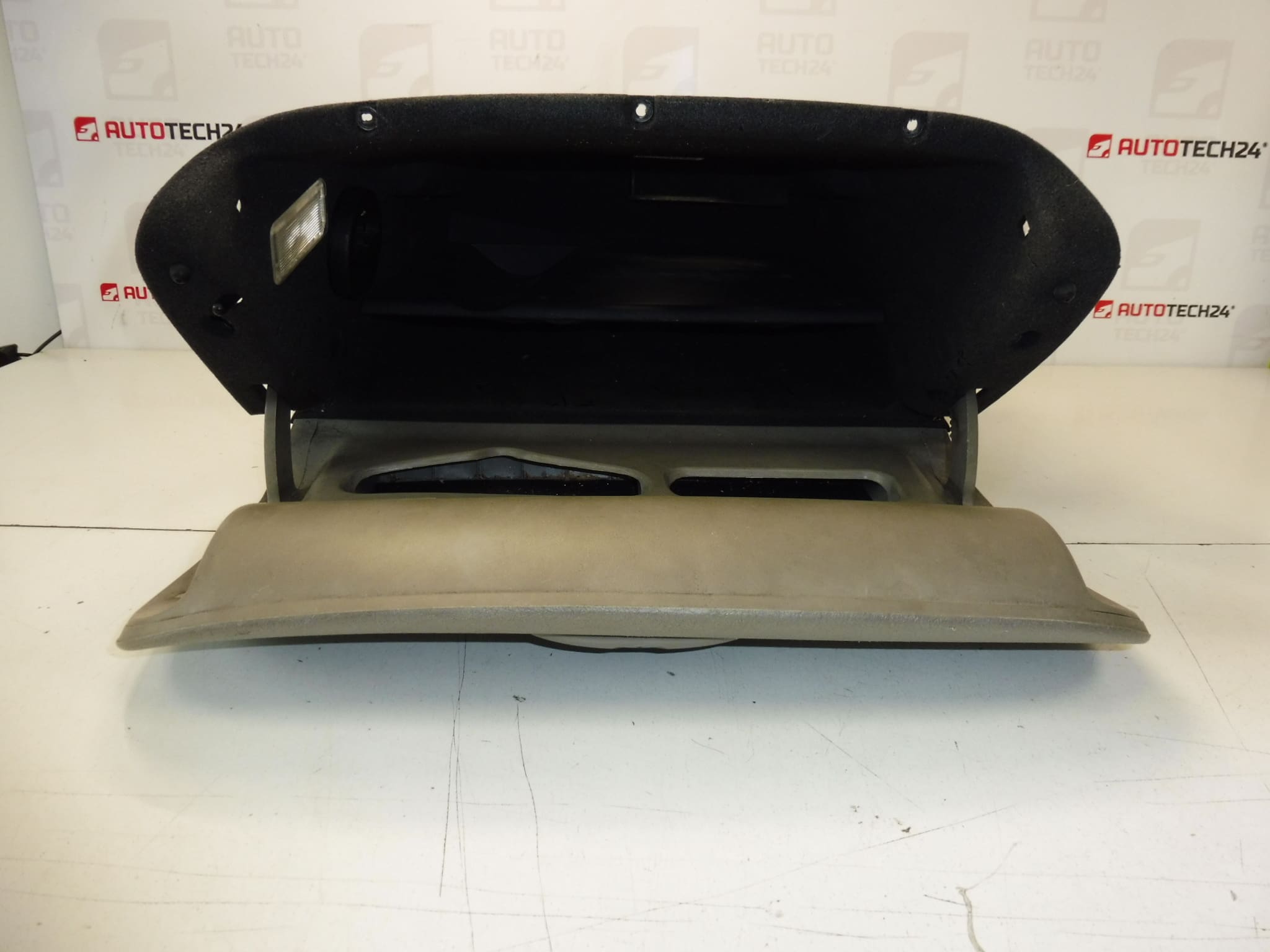 Schowek Citroën C5 9632612977 8220RG - obrazek 2