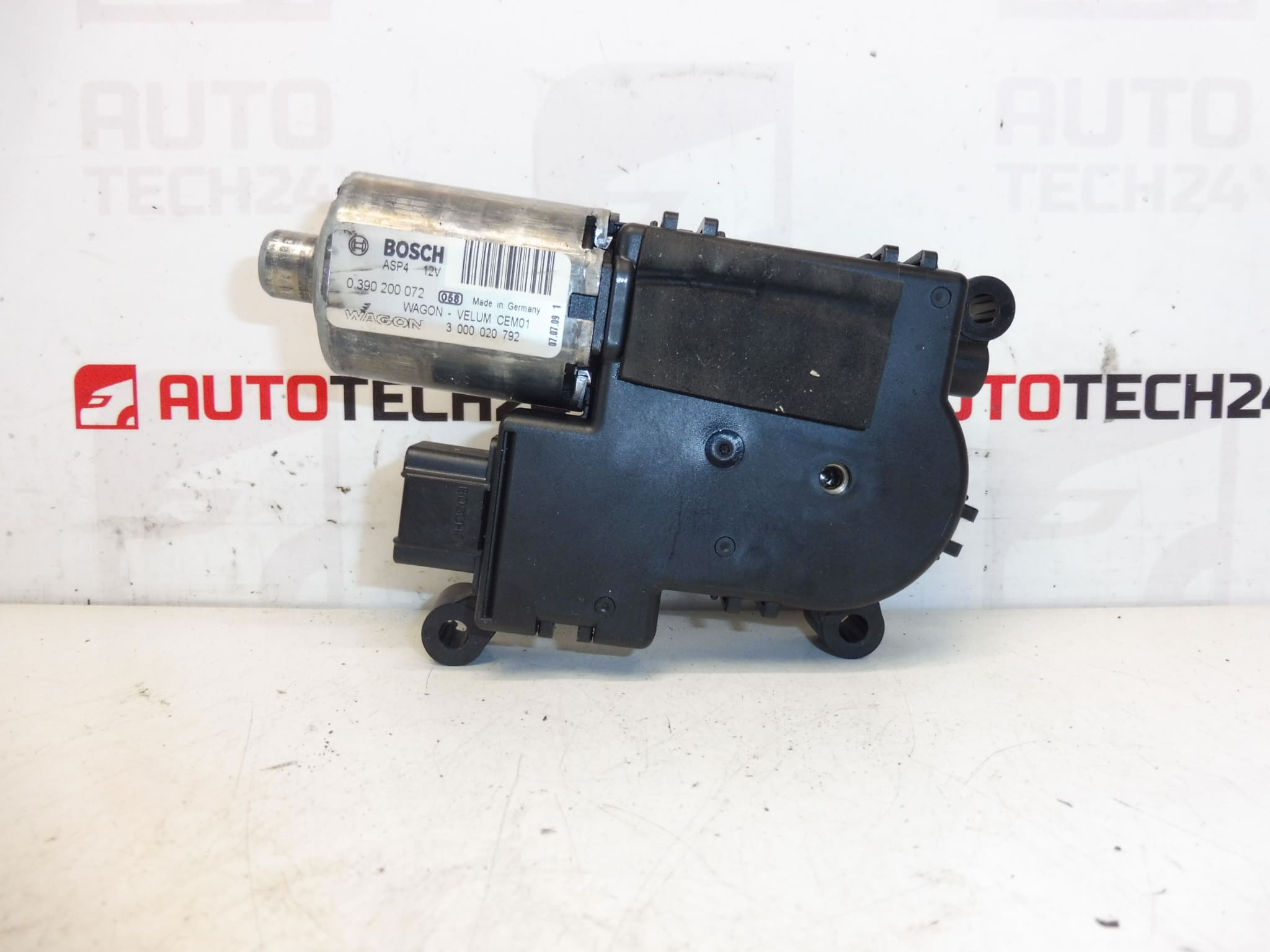 Silnik elektryczny Bosch Citroen C4 Picasso 0390200072 8401NC