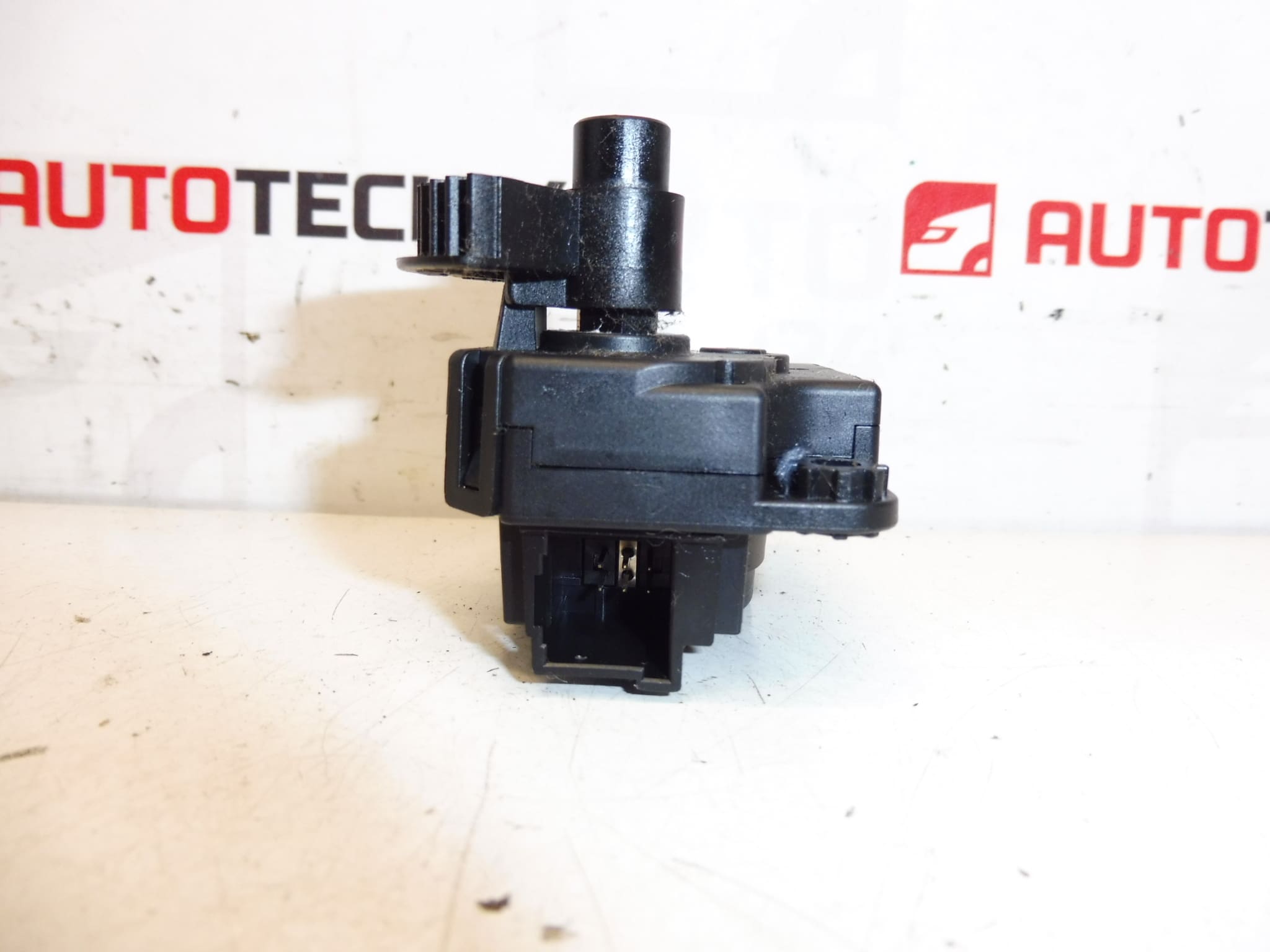 Siłownik nagrzewnicy BEHR Citroën Z5509001 2706149A 6479A9 - obrazek 2