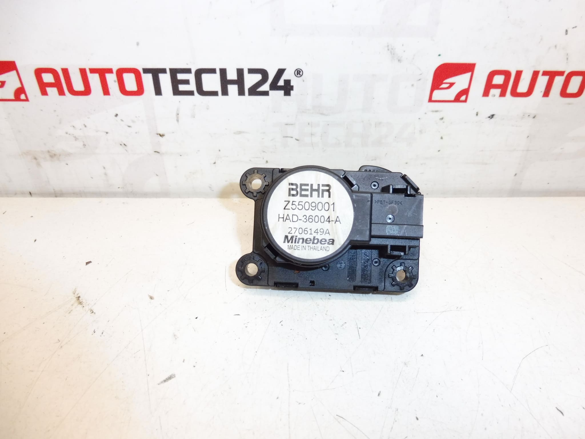 Siłownik nagrzewnicy BEHR Citroën Z5509001 2706149A 6479A9